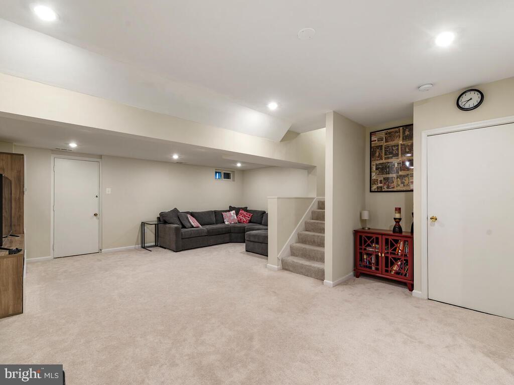 ASHFORD - Residential