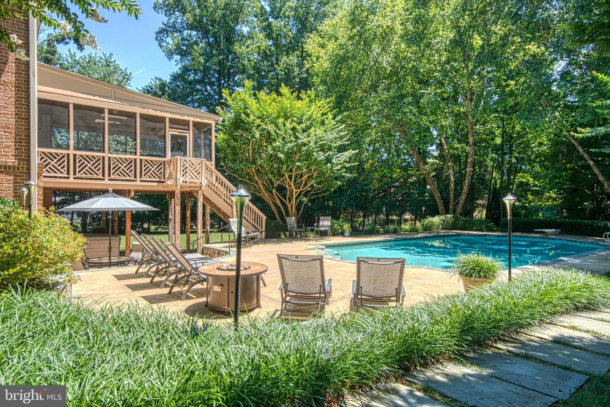 ESTATES AT LONGWOOD - Residential