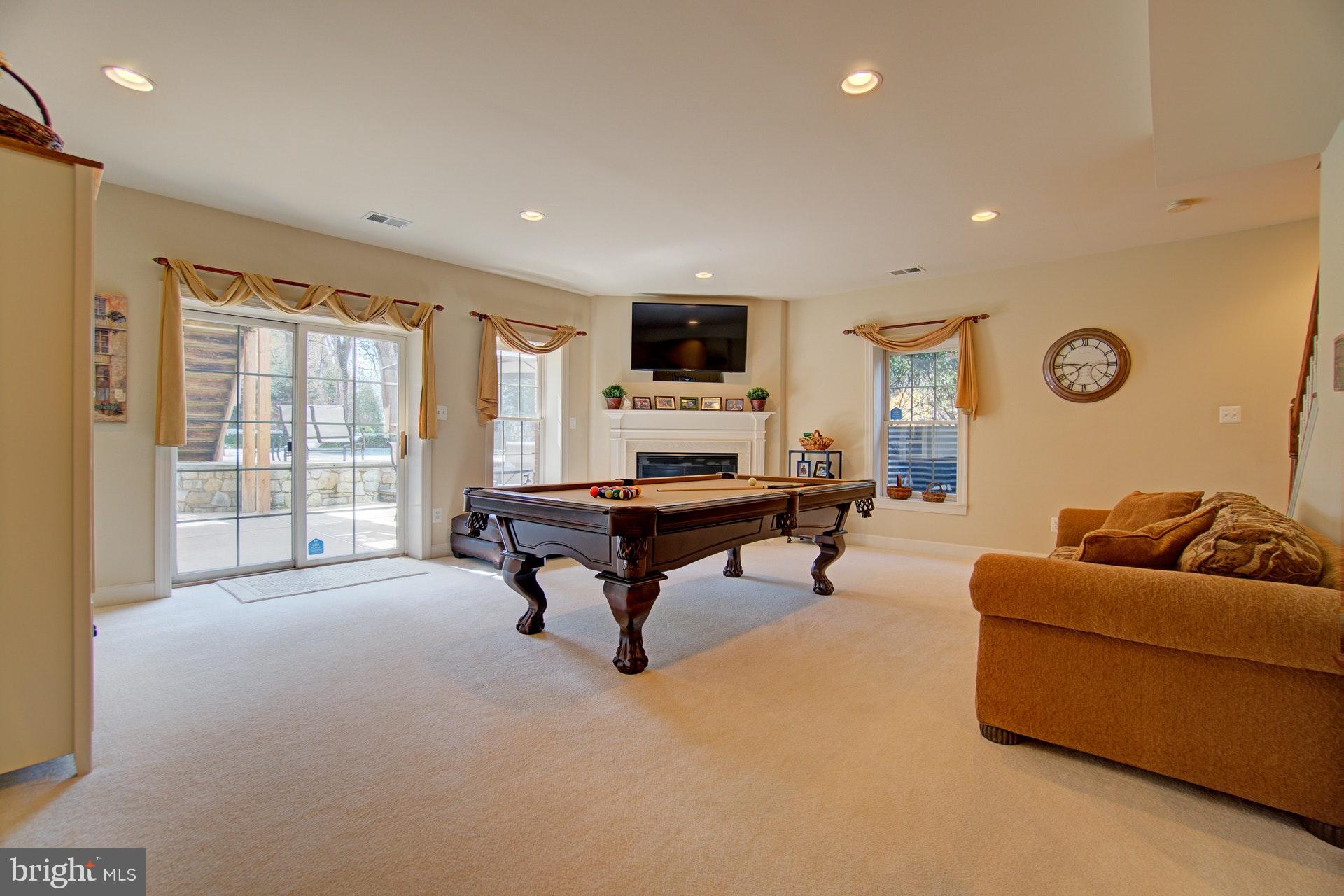 ESTATES AT LONGWOOD - Residential