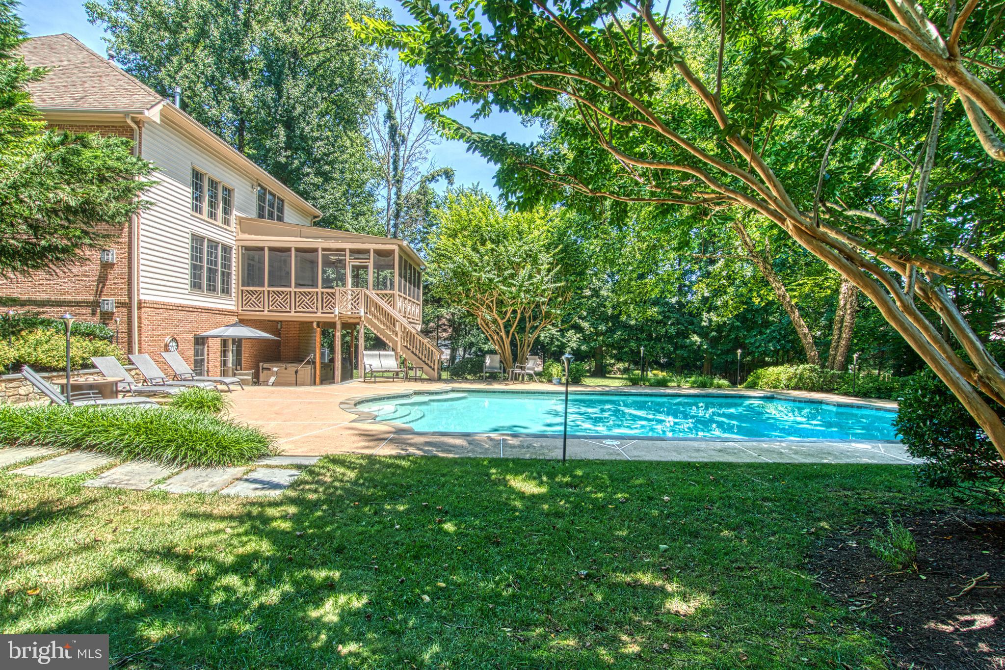 ESTATES AT LONGWOOD - Residential