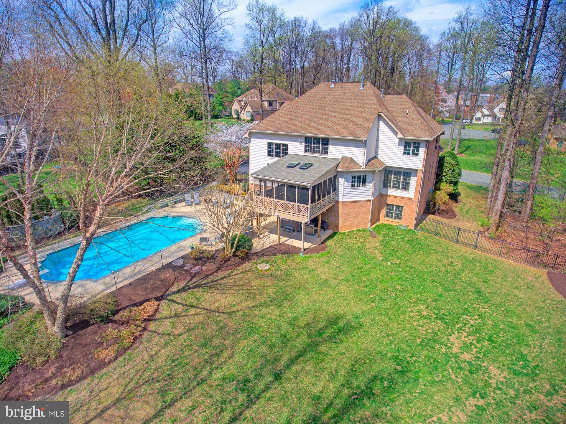 ESTATES AT LONGWOOD - Residential