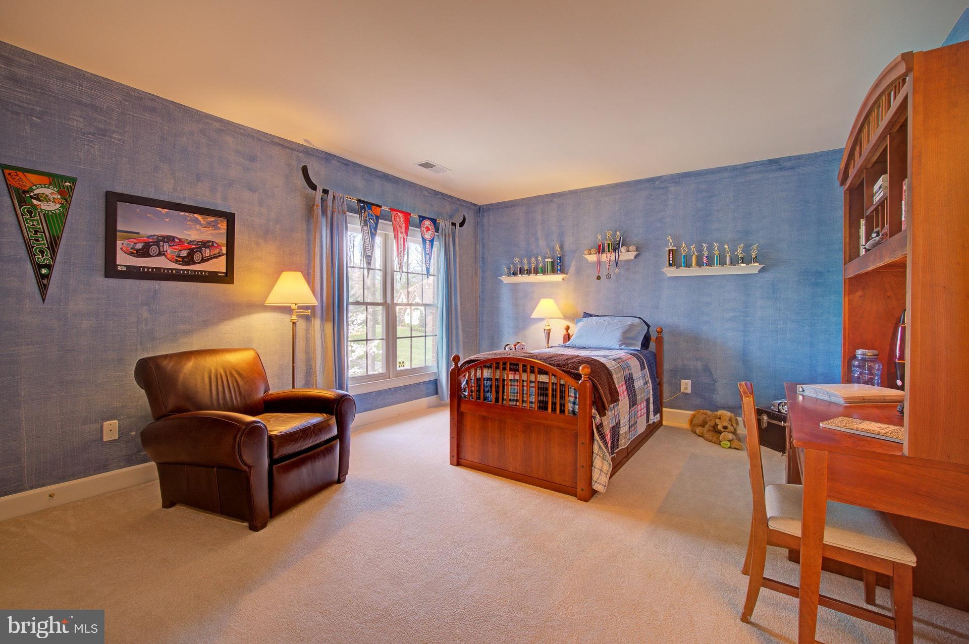 ESTATES AT LONGWOOD - Residential