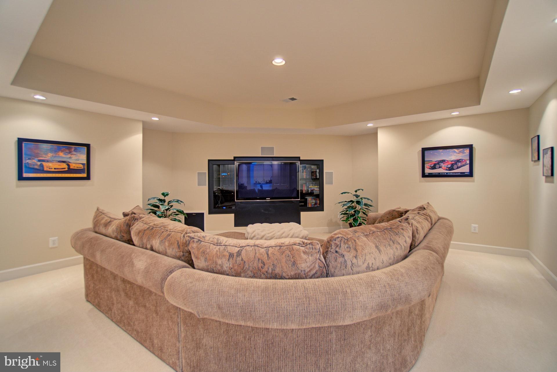 ESTATES AT LONGWOOD - Residential