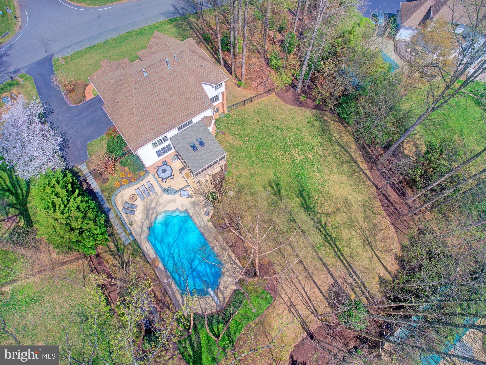 ESTATES AT LONGWOOD - Residential