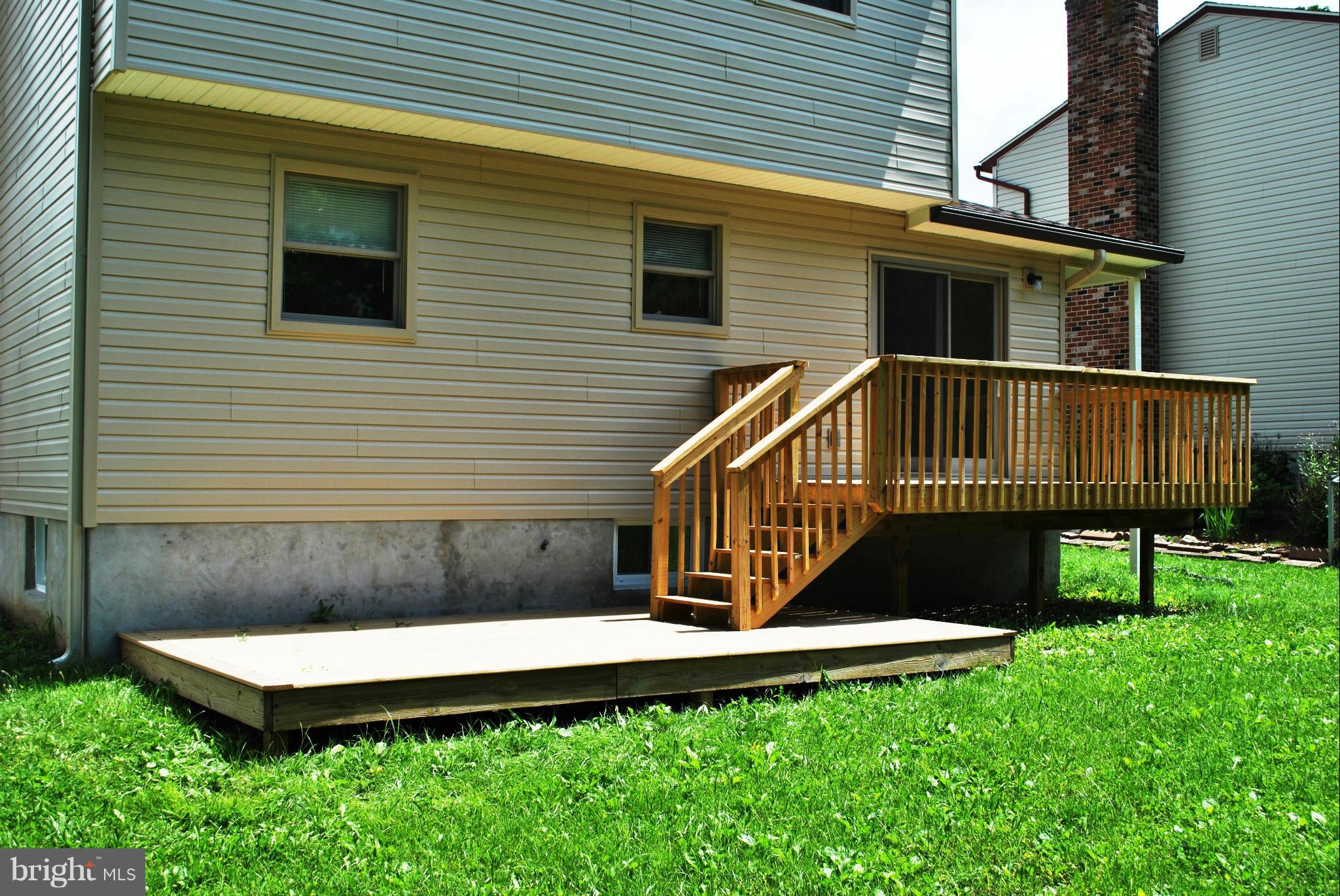 UPTON VILLAGE NORTH - Residential