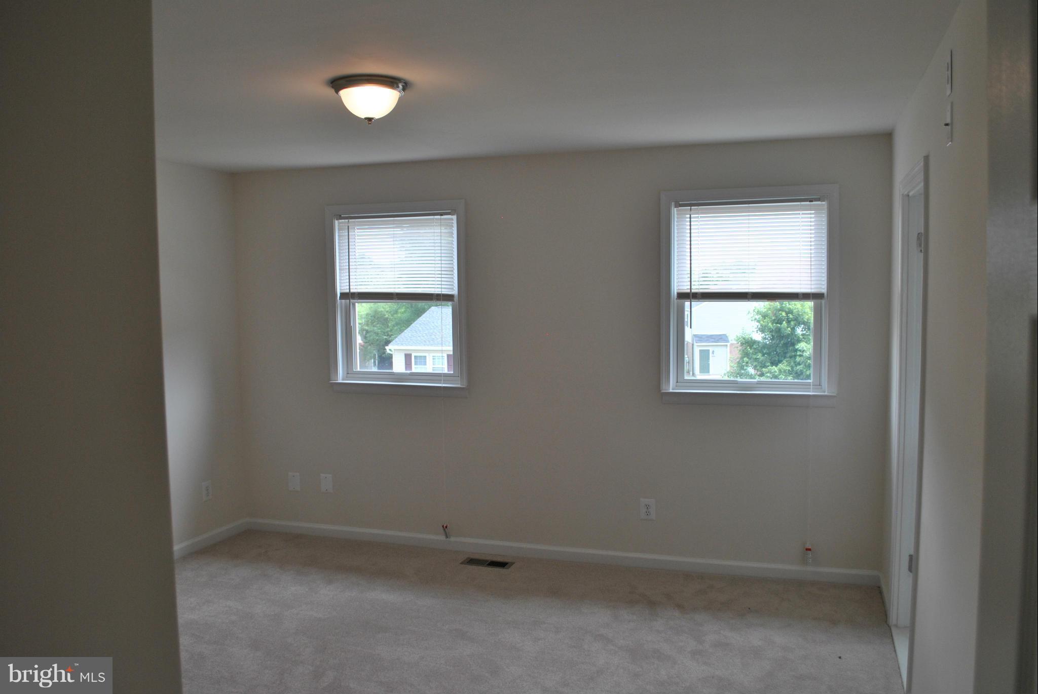 UPTON VILLAGE NORTH - Residential