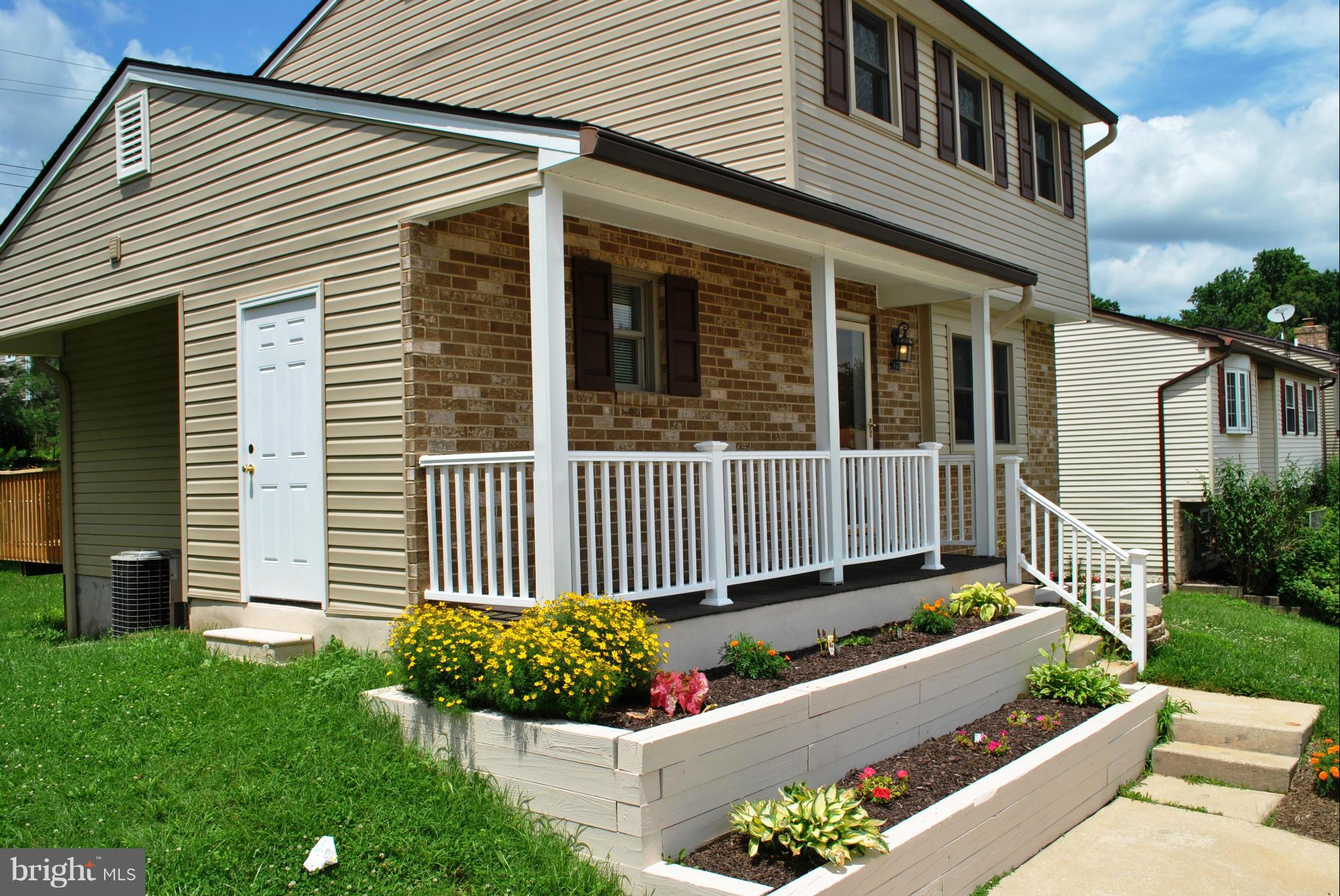 UPTON VILLAGE NORTH - Residential