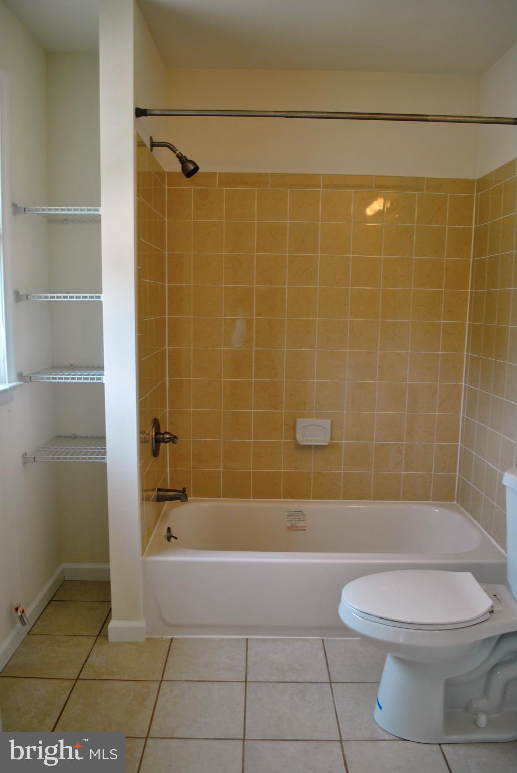 UPTON VILLAGE NORTH - Residential