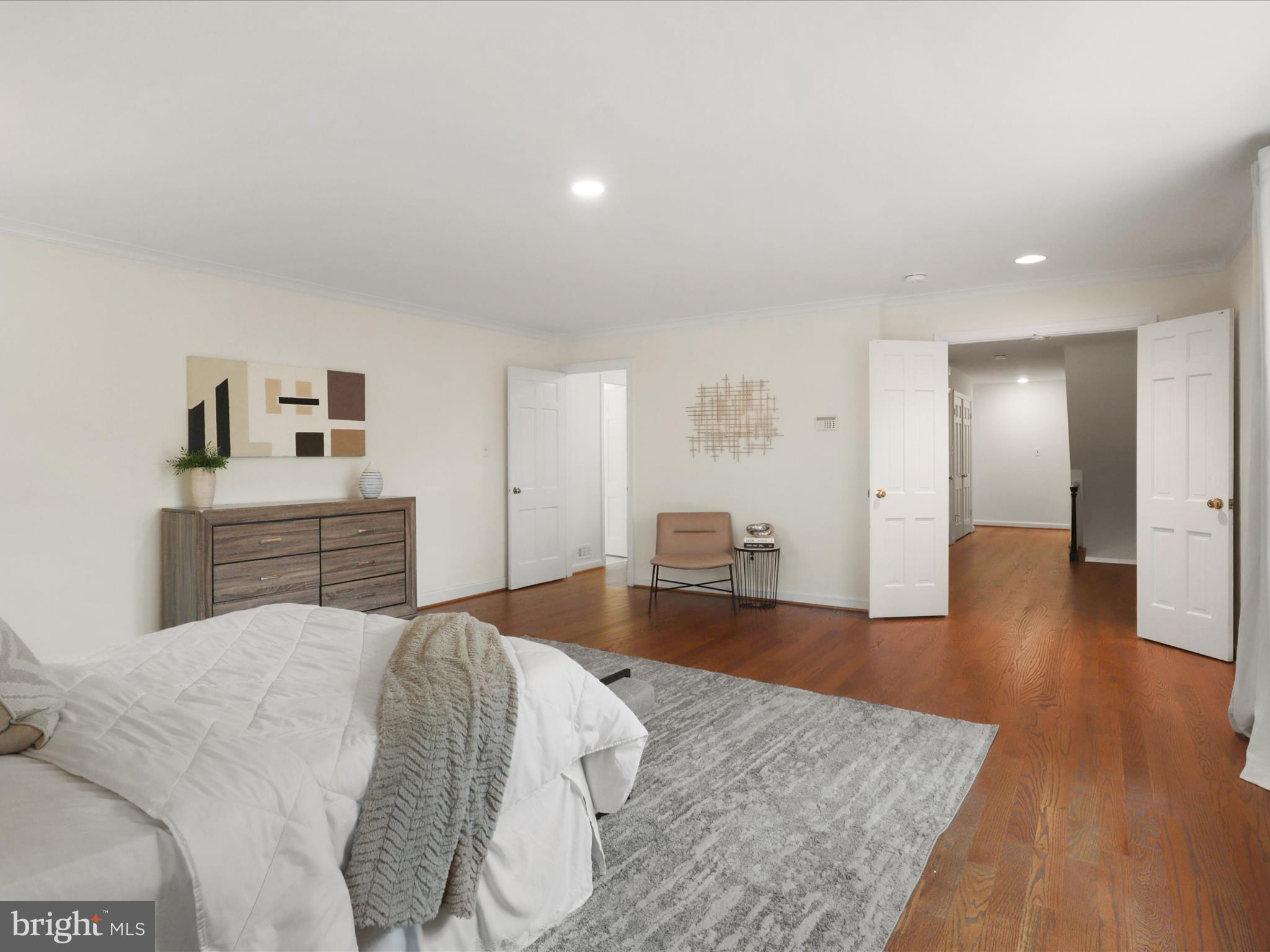 BANNOCKBURN ESTATES - Residential