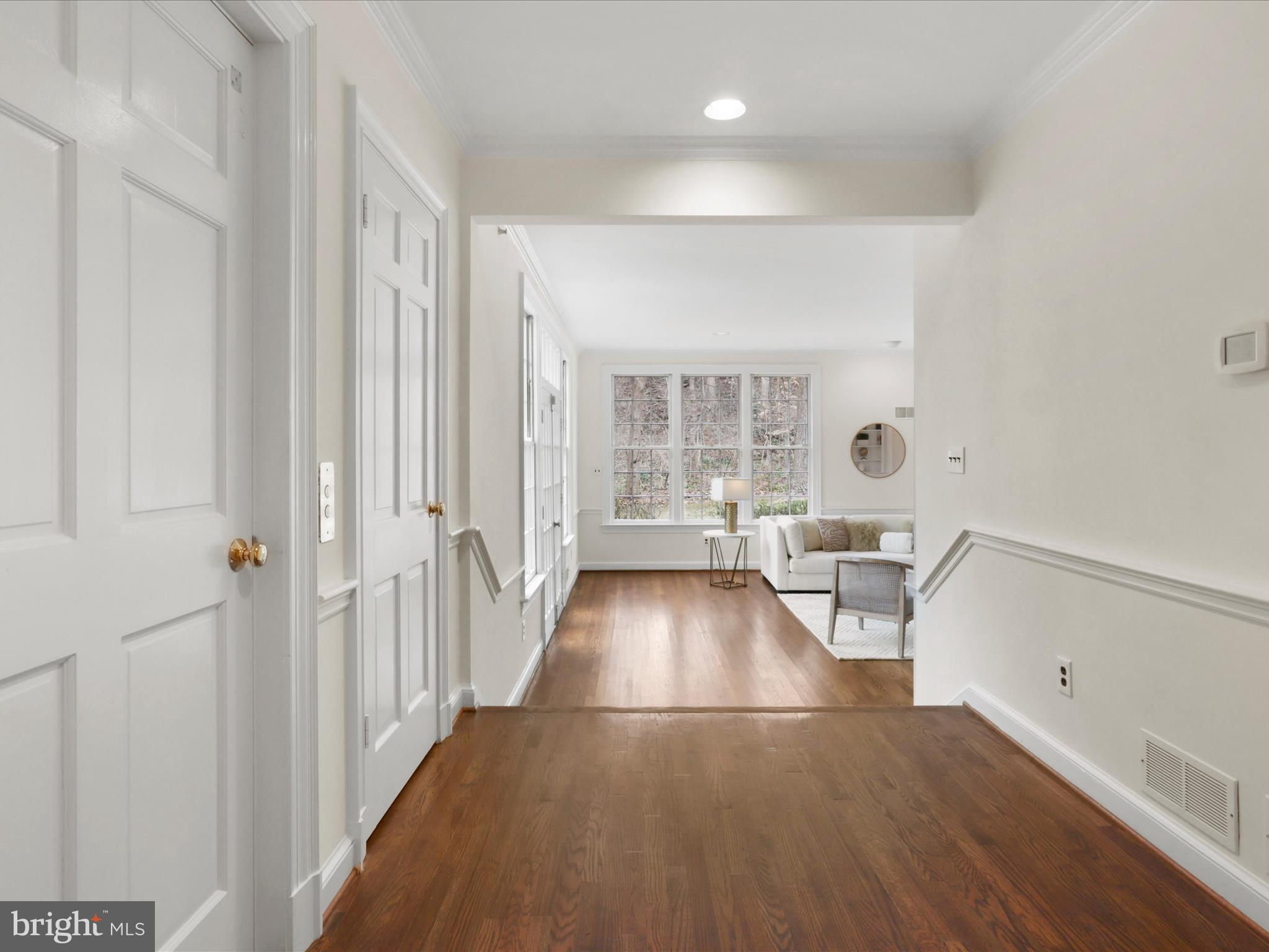 BANNOCKBURN ESTATES - Residential