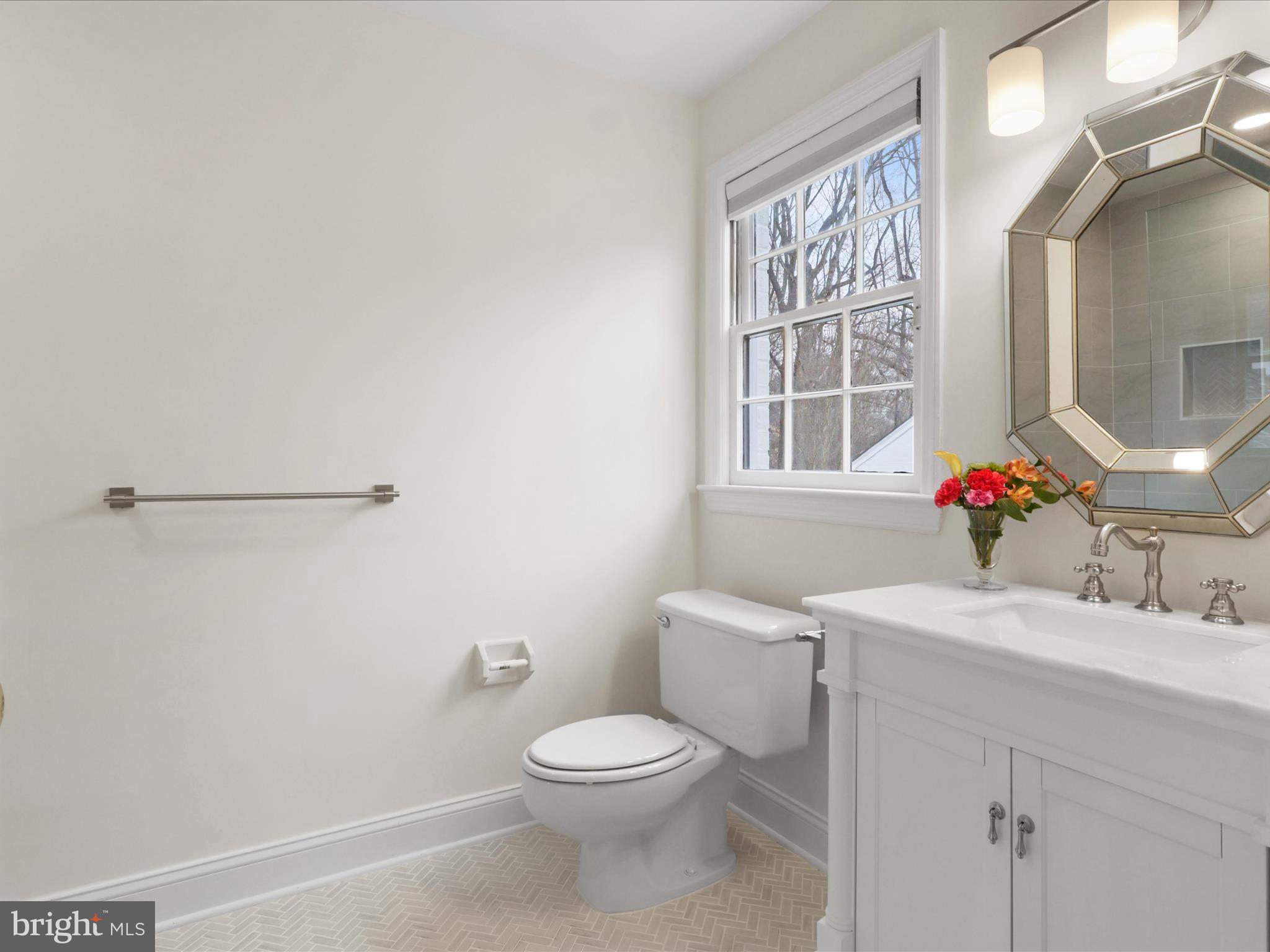 BANNOCKBURN ESTATES - Residential