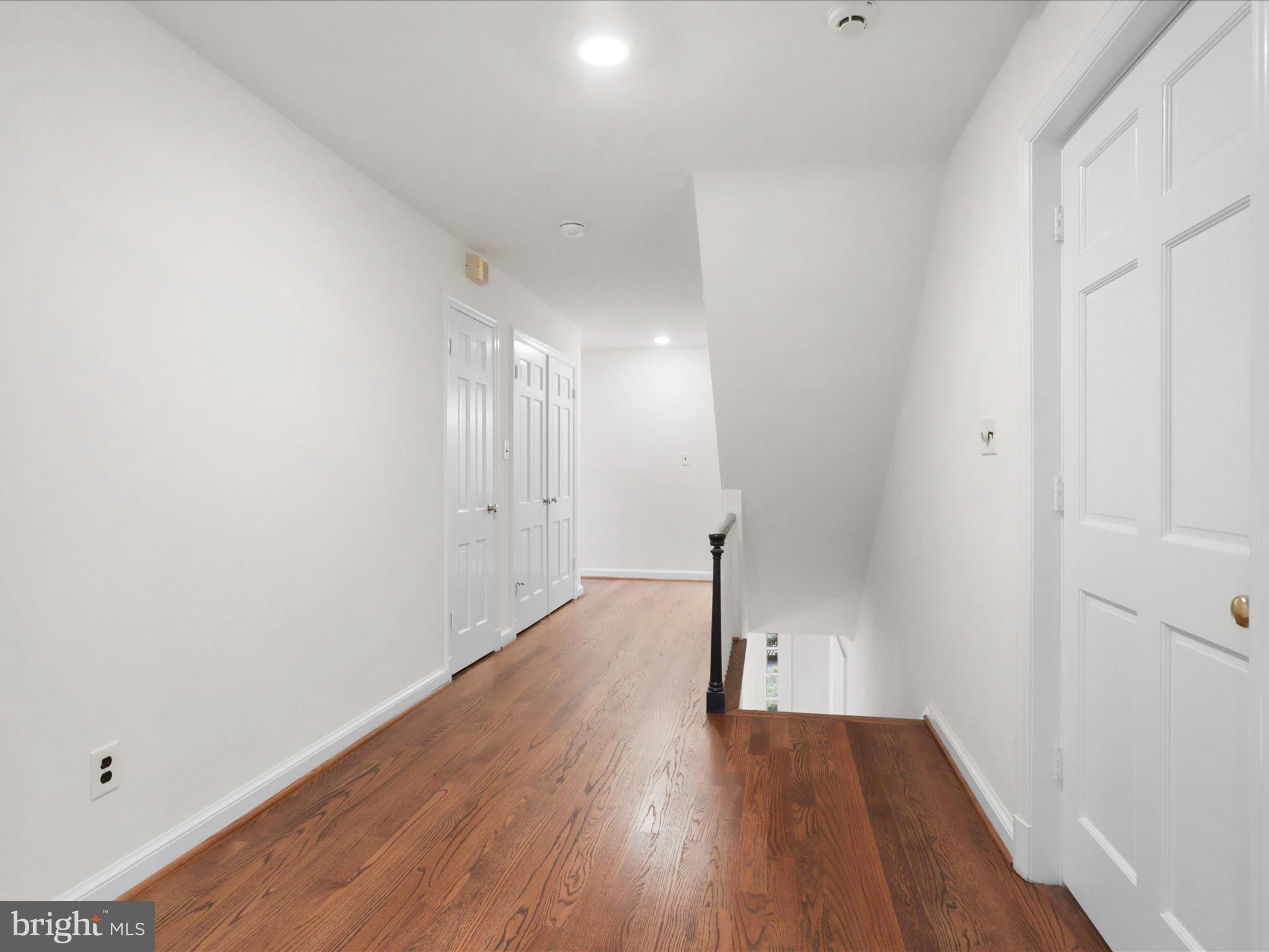 BANNOCKBURN ESTATES - Residential