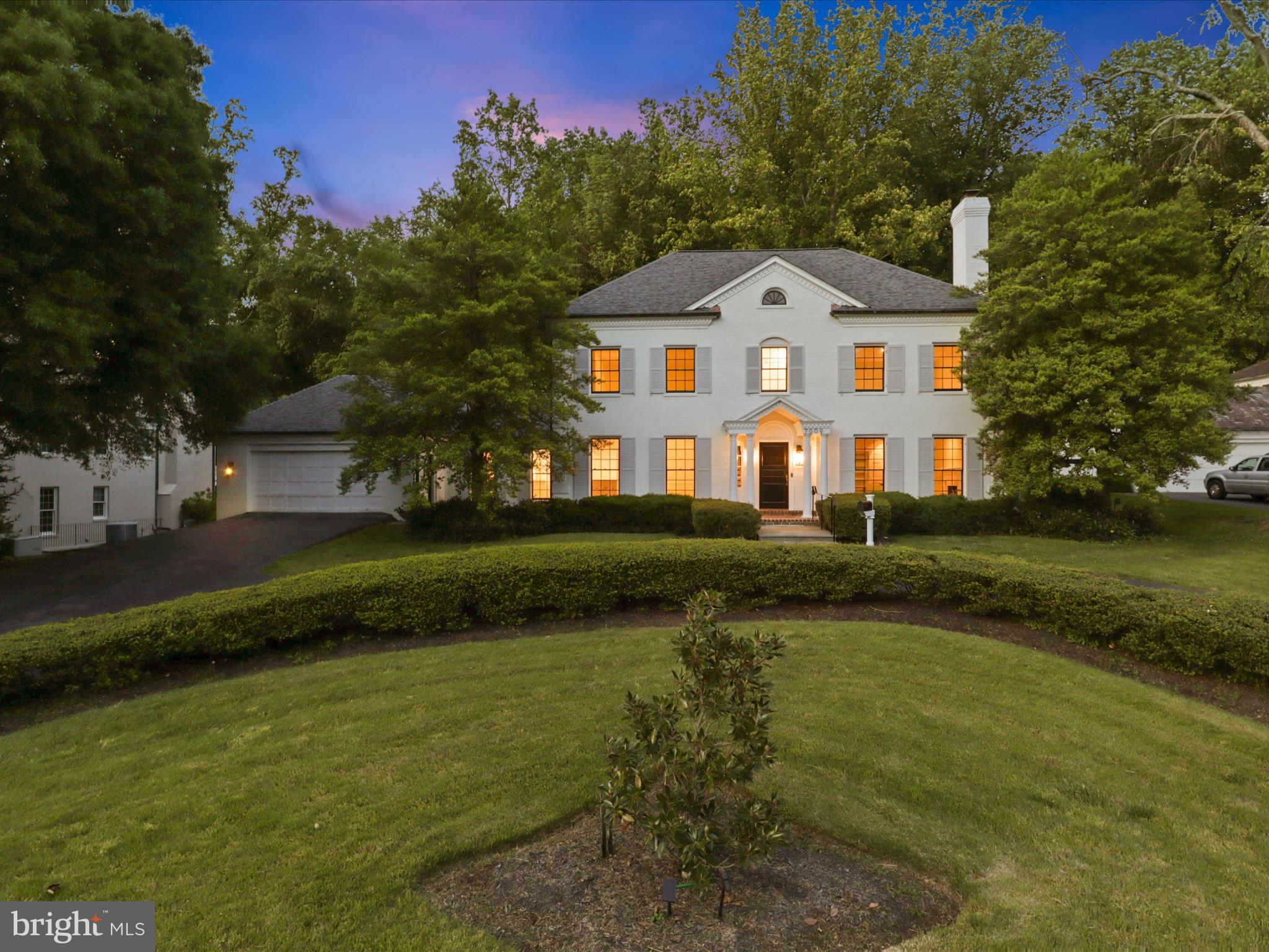 BANNOCKBURN ESTATES - Residential