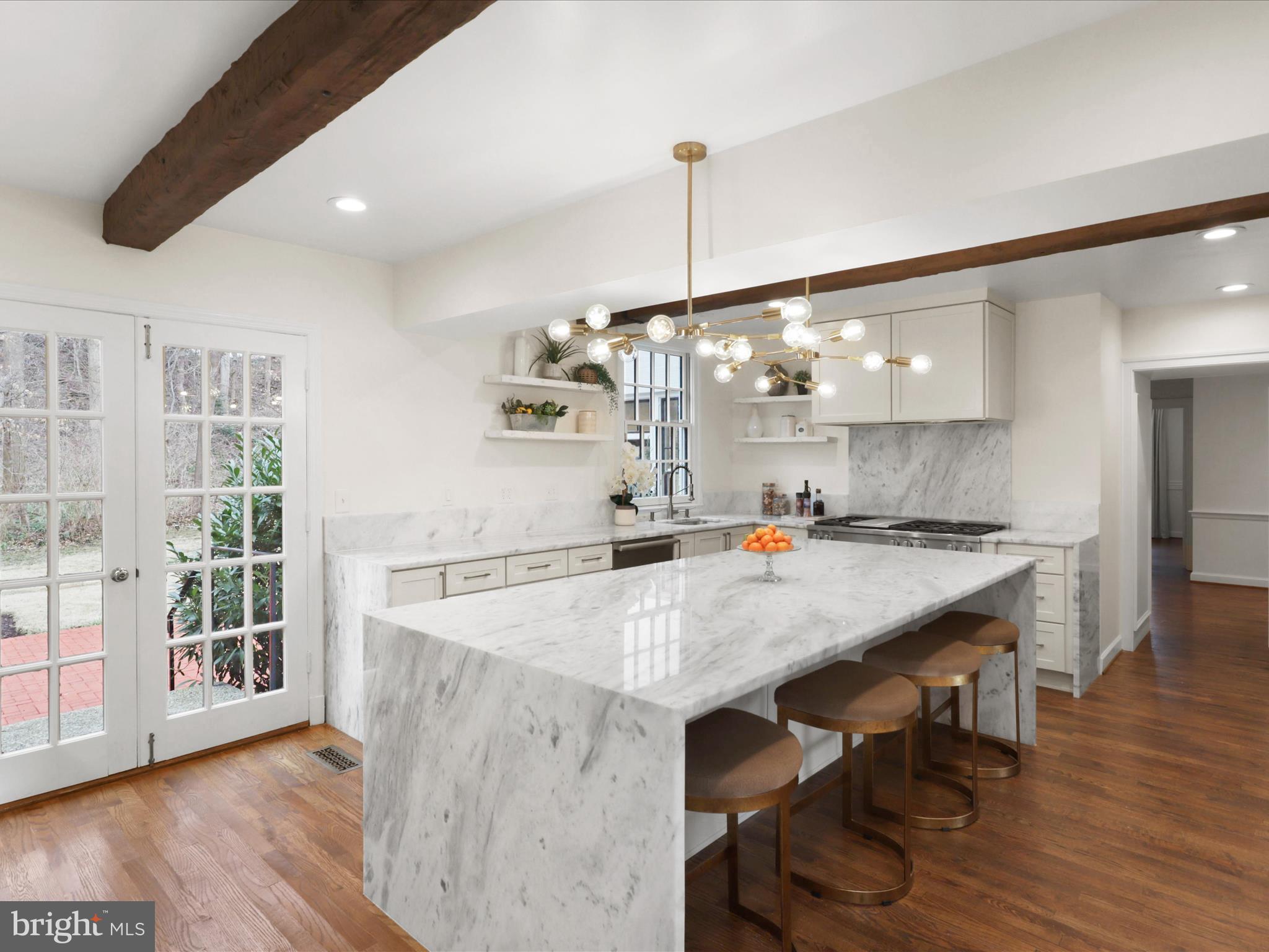 BANNOCKBURN ESTATES - Residential