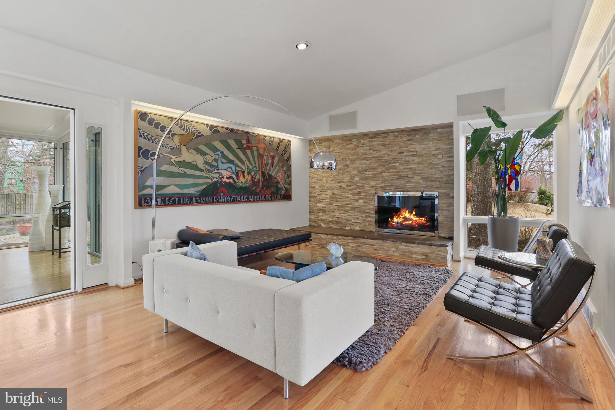 MOUNT WASHINGTON - Residential