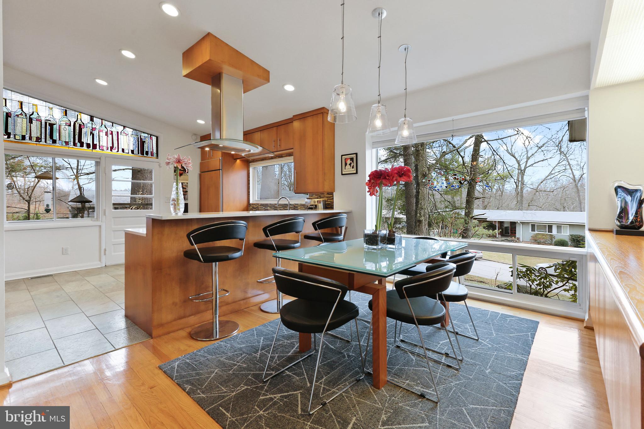 MOUNT WASHINGTON - Residential