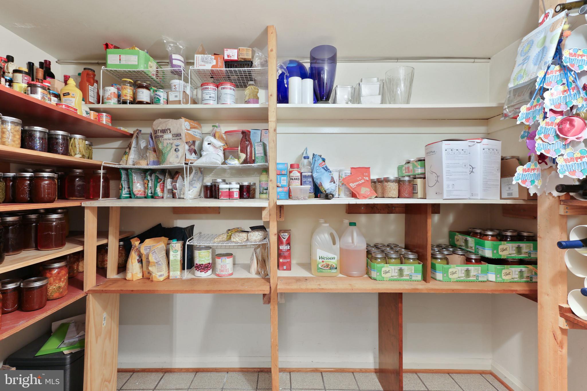 MOUNT WASHINGTON - Residential