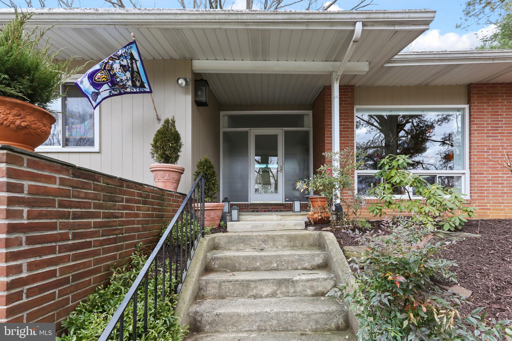 MOUNT WASHINGTON - Residential