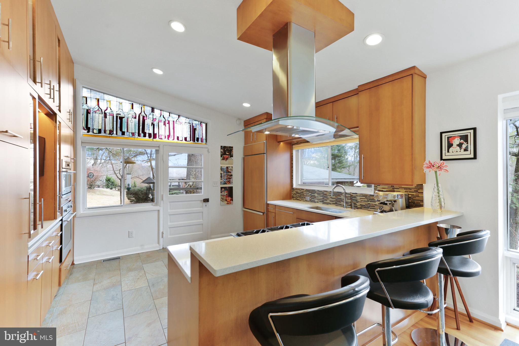 MOUNT WASHINGTON - Residential