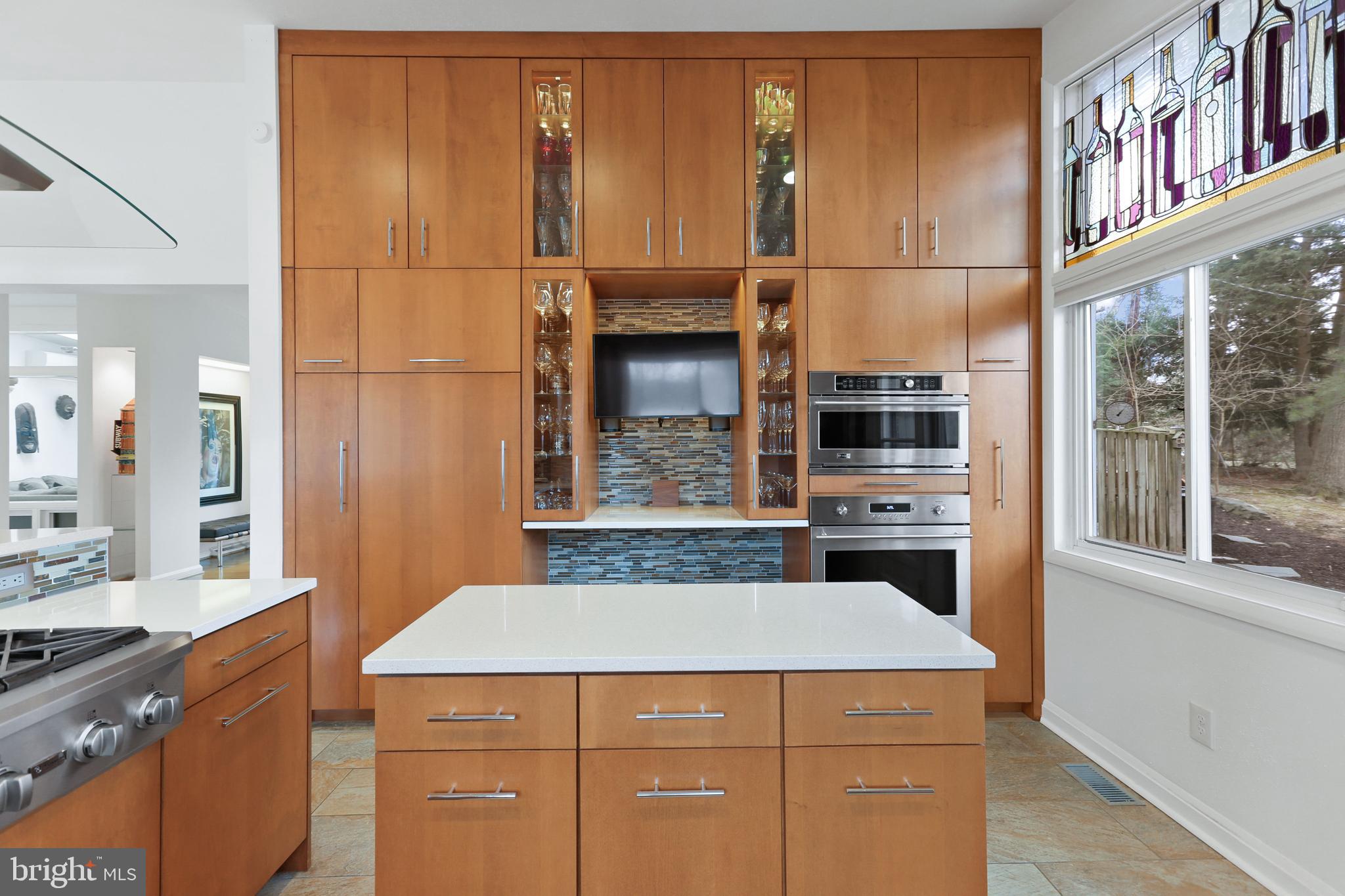 MOUNT WASHINGTON - Residential