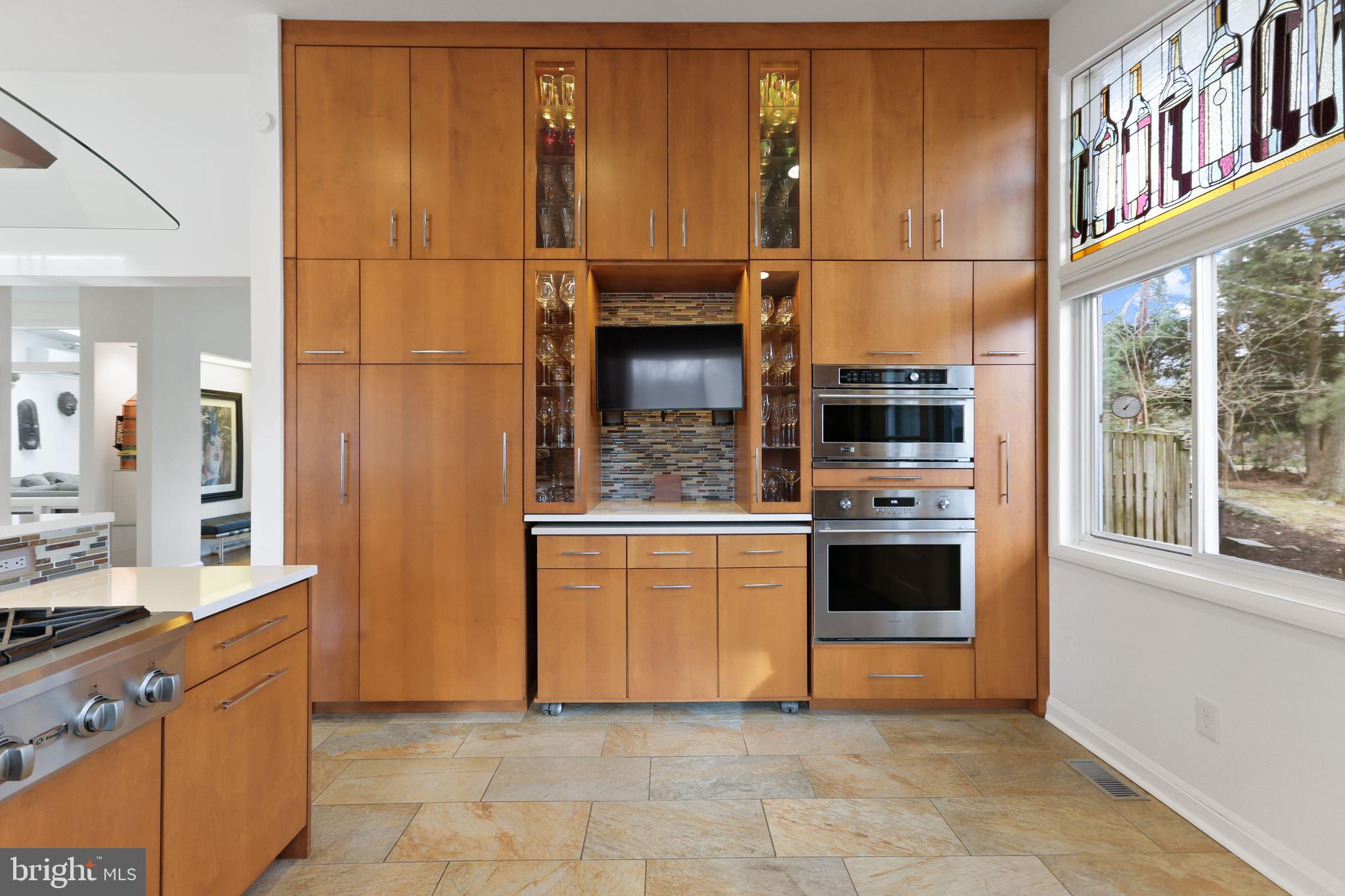 MOUNT WASHINGTON - Residential