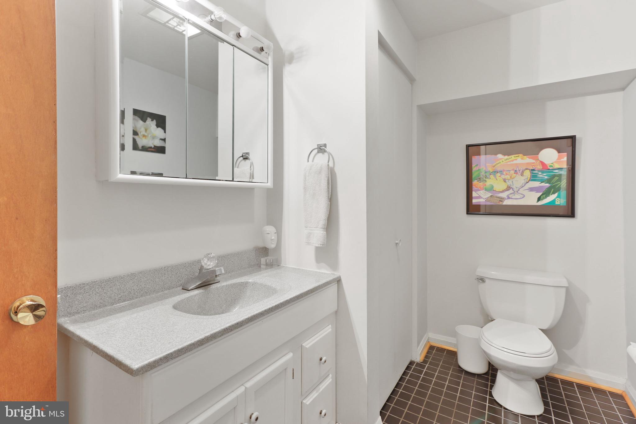 MOUNT WASHINGTON - Residential