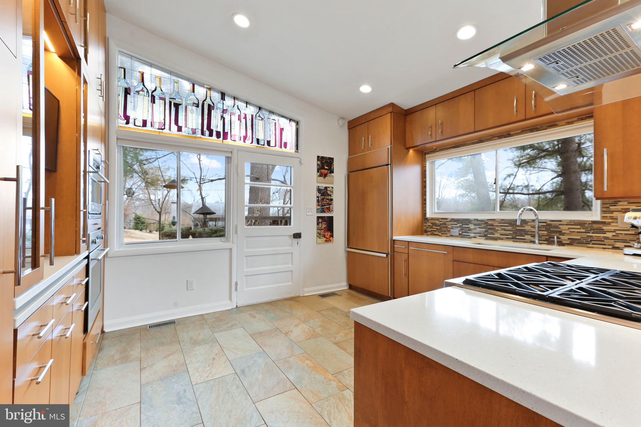 MOUNT WASHINGTON - Residential