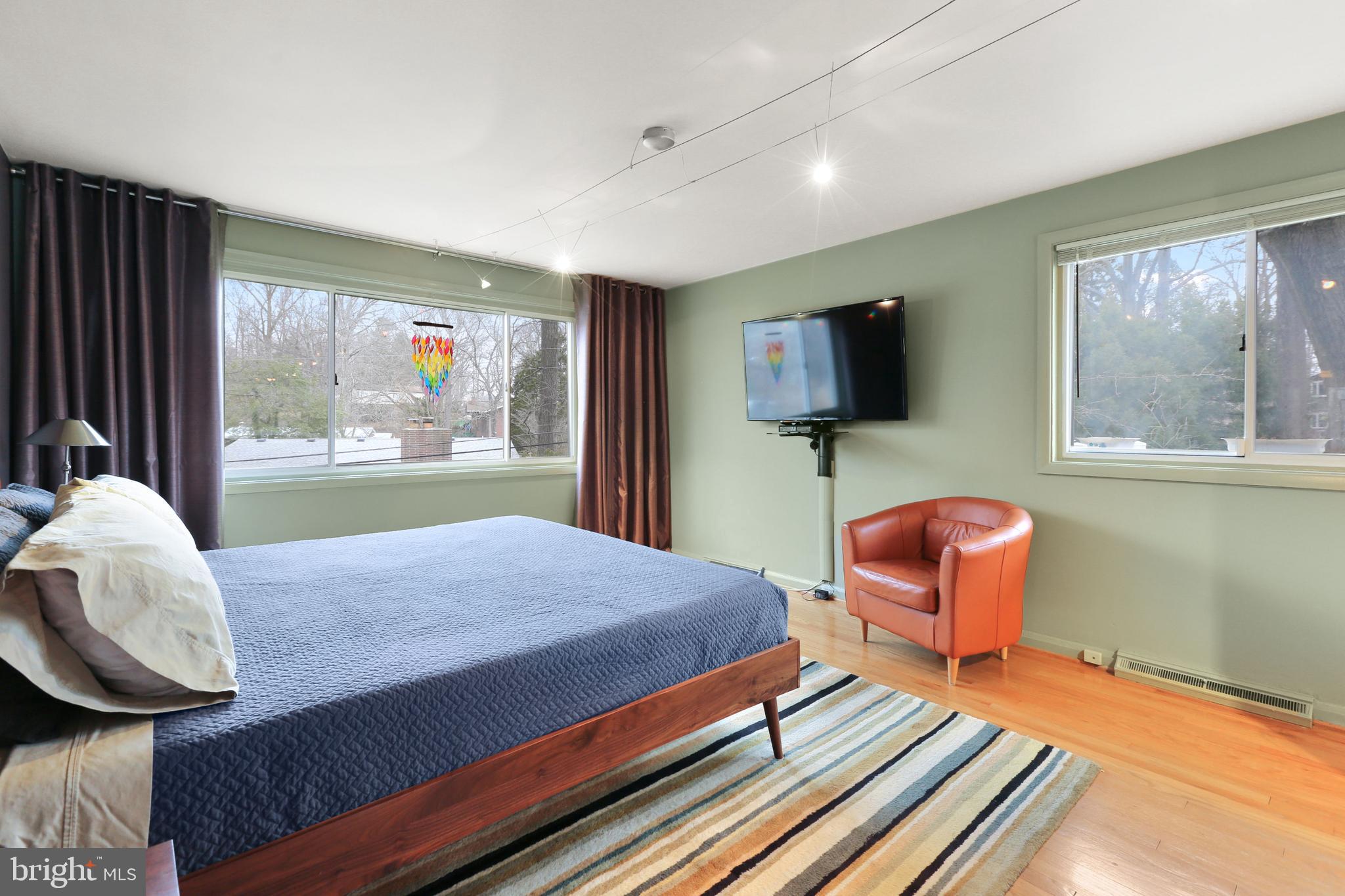 MOUNT WASHINGTON - Residential