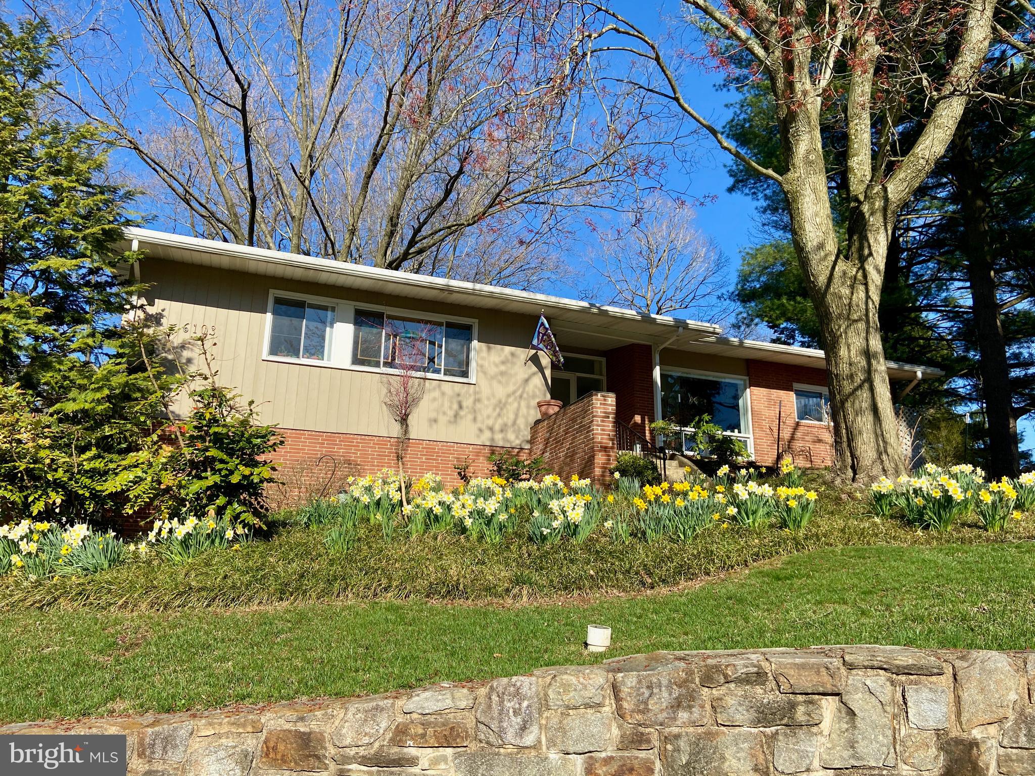 MOUNT WASHINGTON - Residential