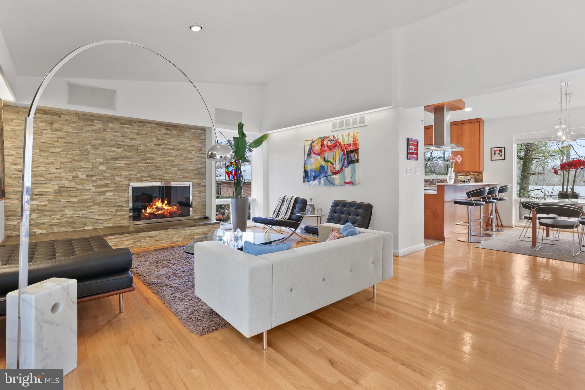 MOUNT WASHINGTON - Residential