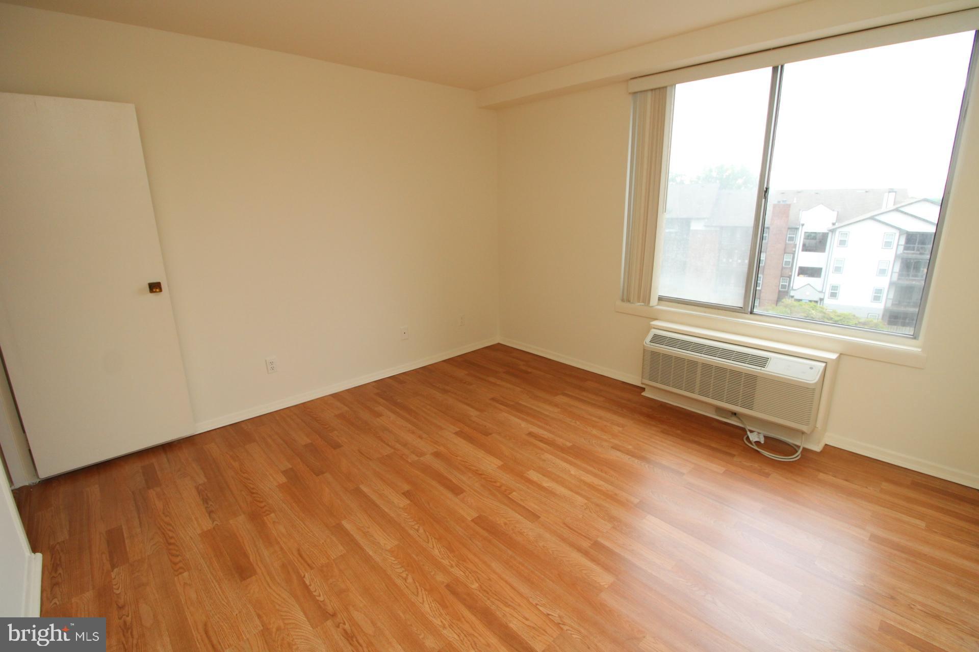 WASHINGTON TOWER - Residential