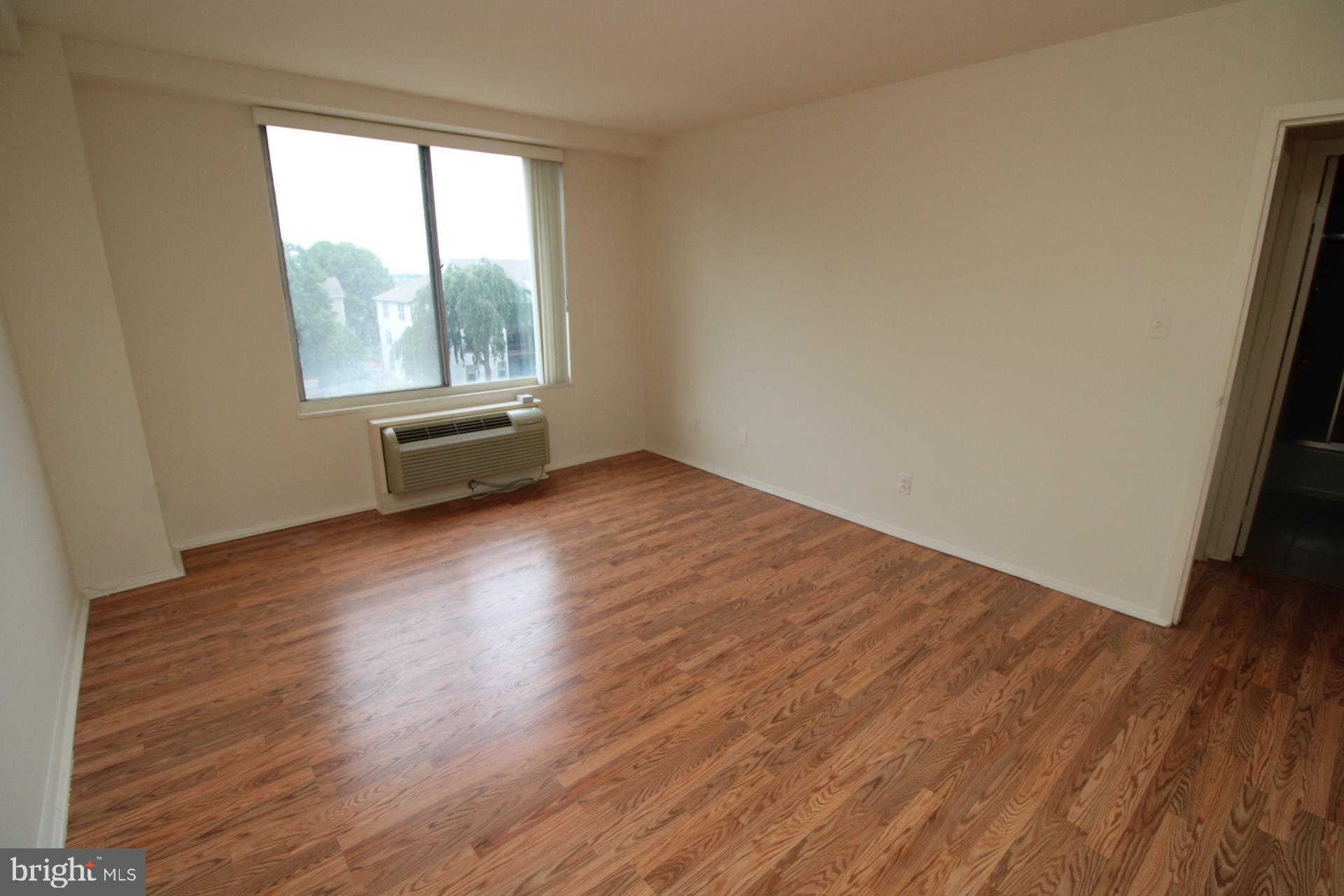 WASHINGTON TOWER - Residential