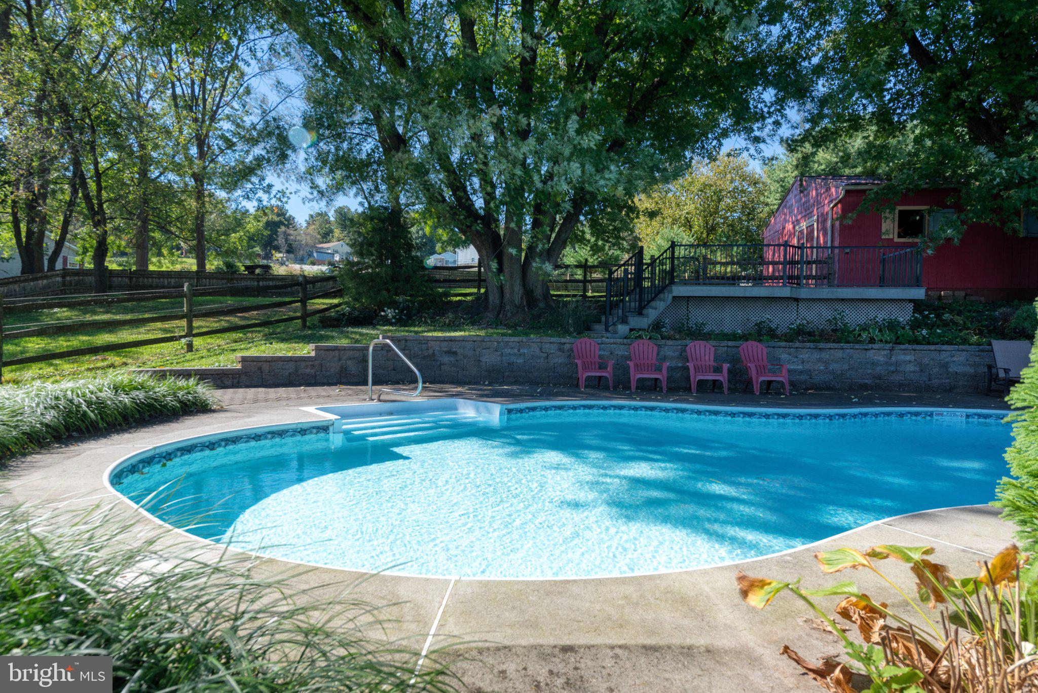 440 SCHOOLHOUSE ROAD