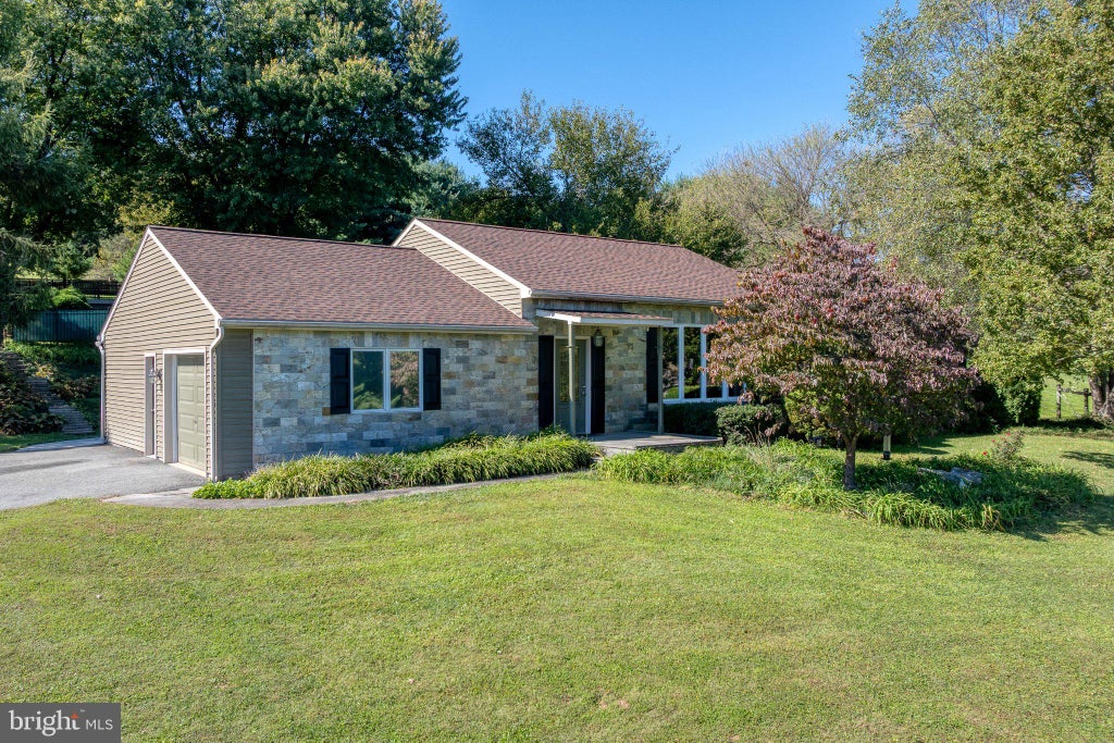 Photo of 440 Schoolhouse Road, NEW PROVIDENCE, PA 17560 (MLS # PALA2097784)