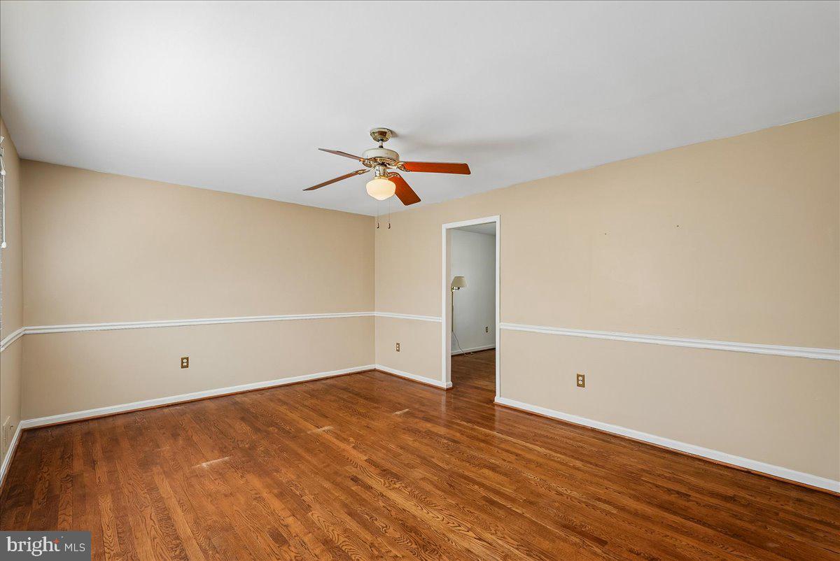 WAKEFIELD CHAPEL WOODS - Residential