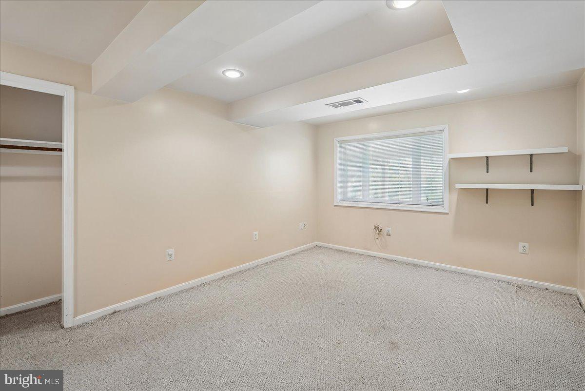 WAKEFIELD CHAPEL WOODS - Residential