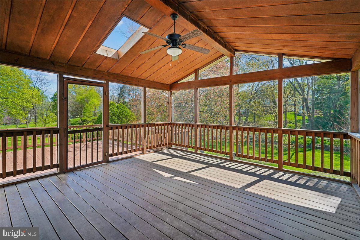 WAKEFIELD CHAPEL WOODS - Residential