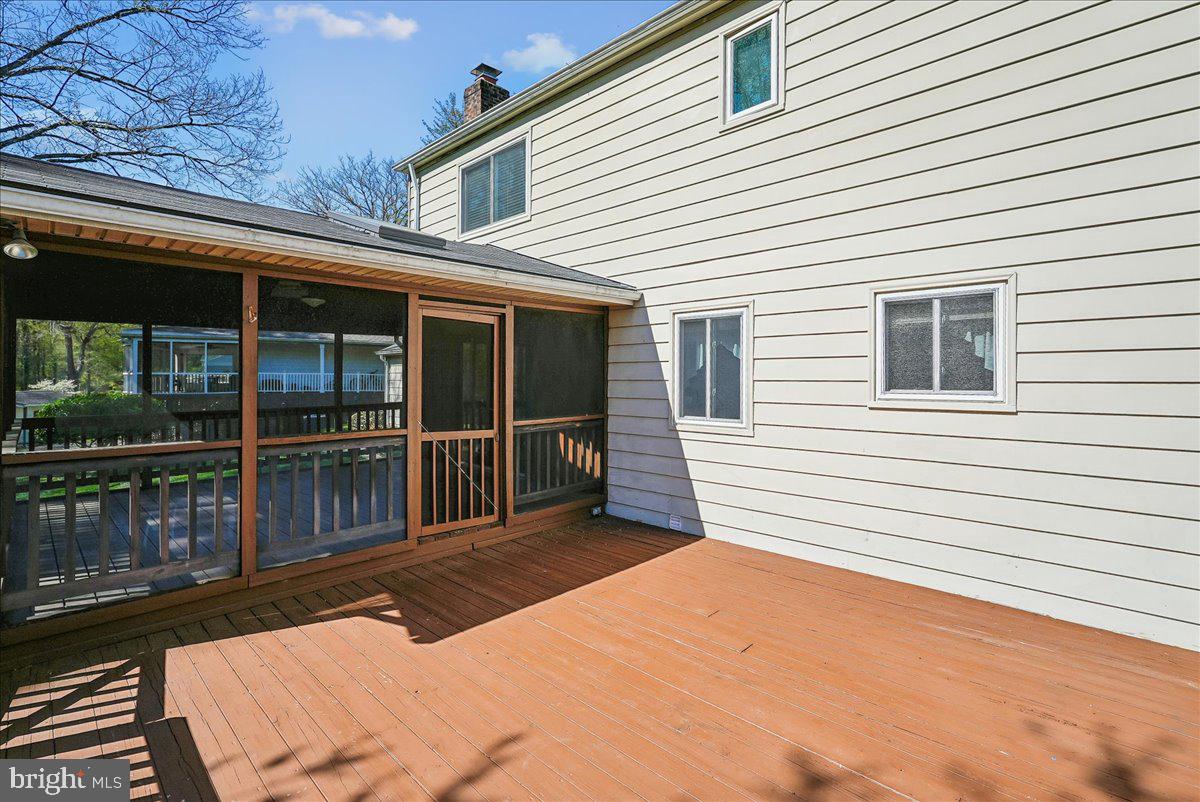 WAKEFIELD CHAPEL WOODS - Residential