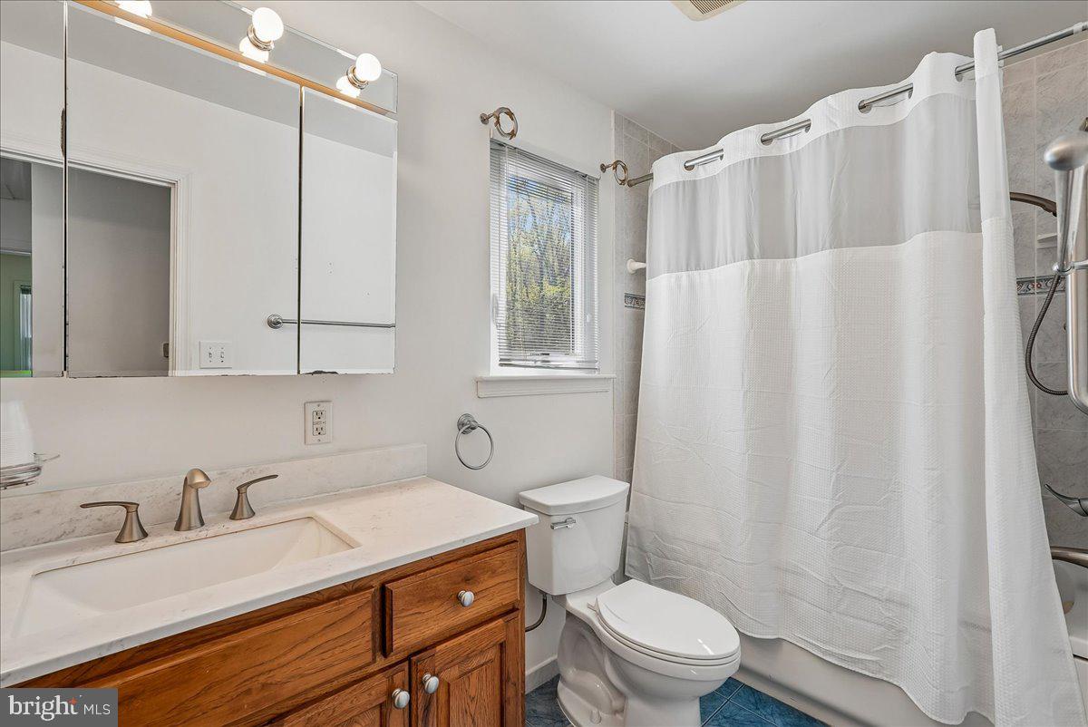 WAKEFIELD CHAPEL WOODS - Residential