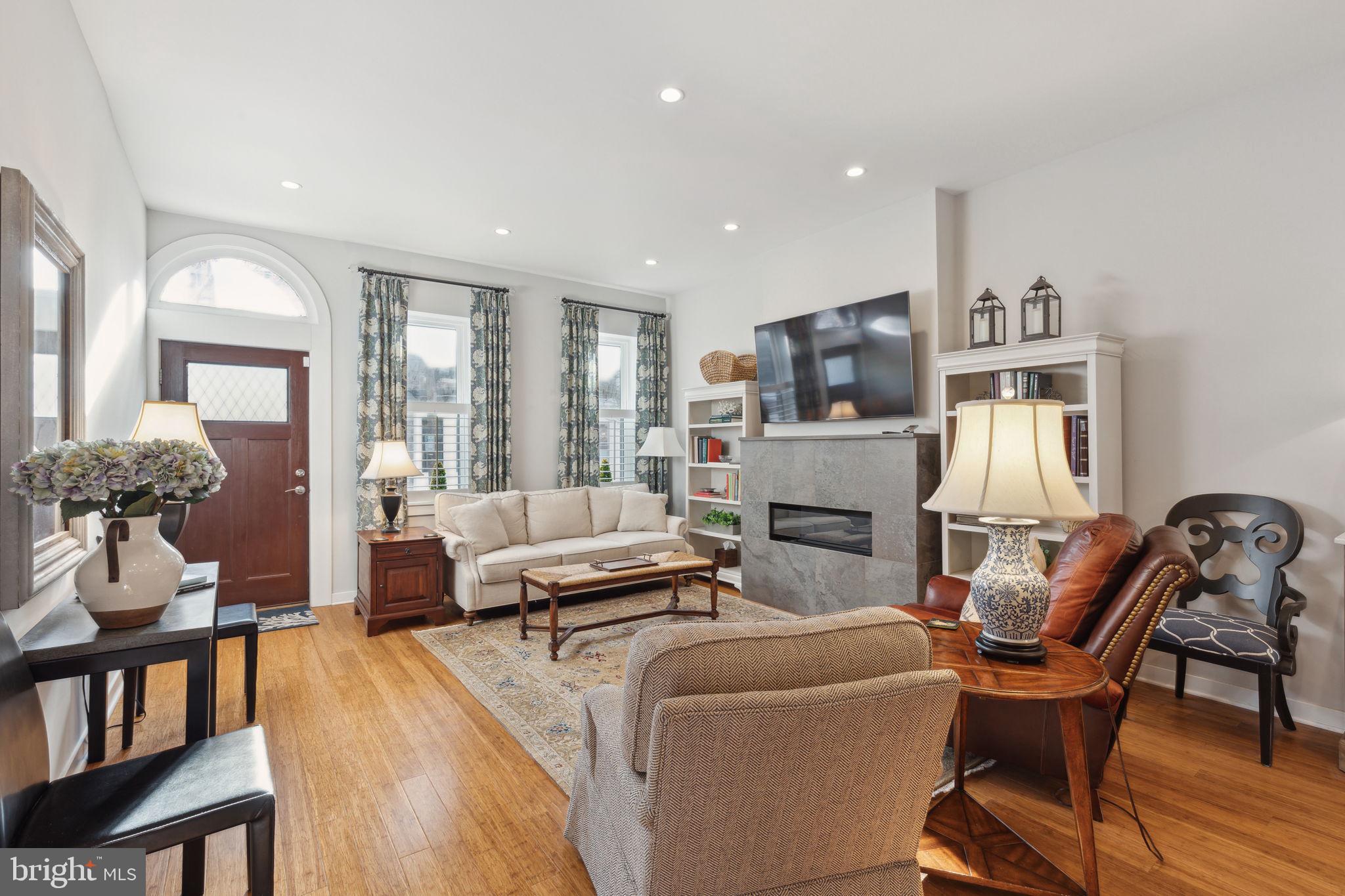 GRADUATE HOSPITAL - Residential