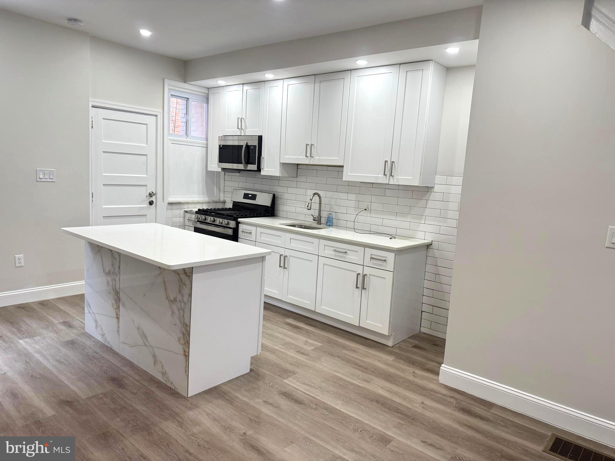 CEDAR PARK - Residential