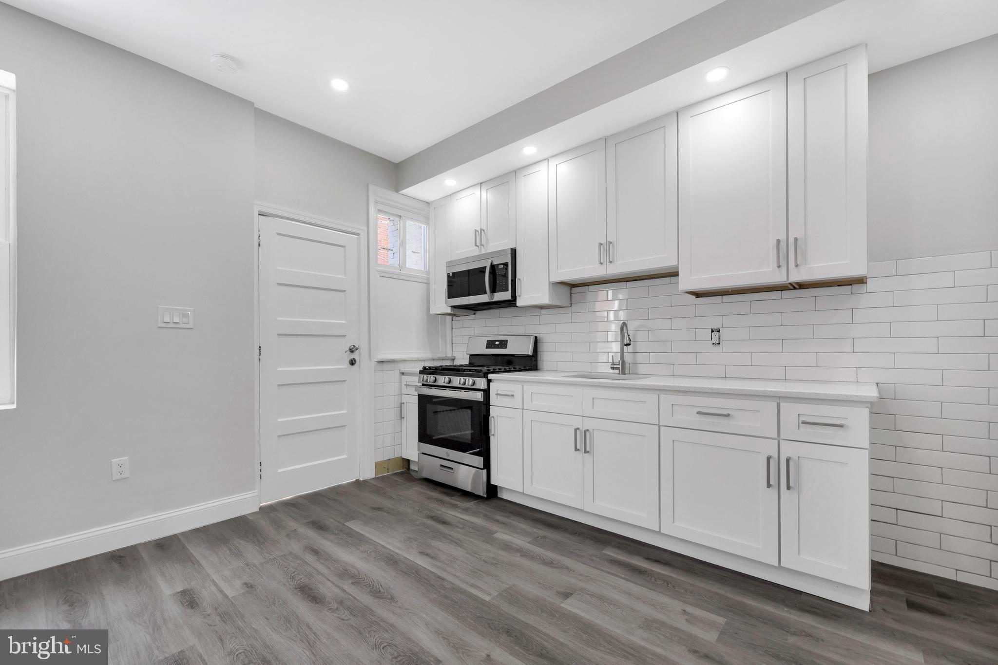 CEDAR PARK - Residential