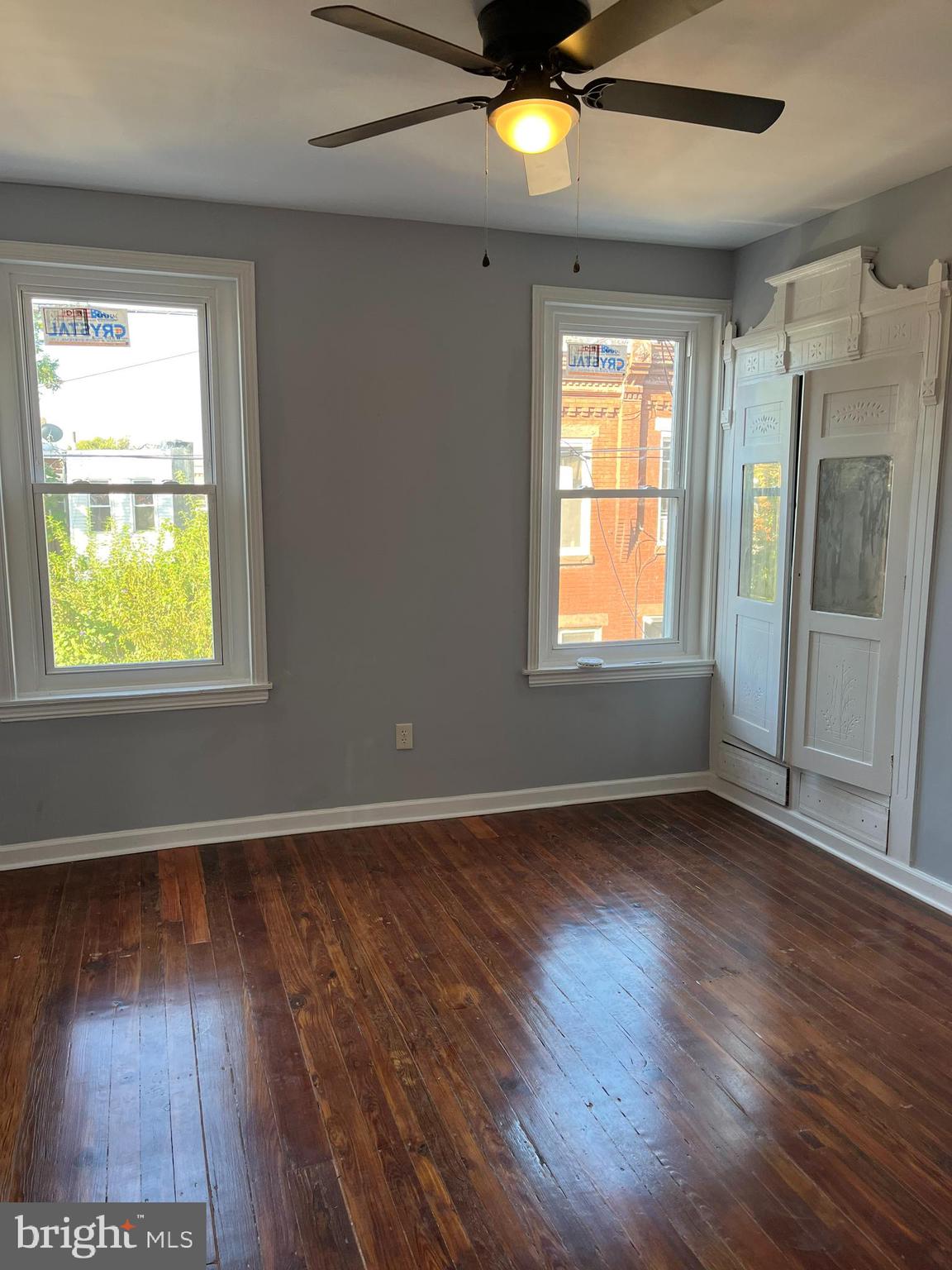 PORT RICHMOND - Residential Lease