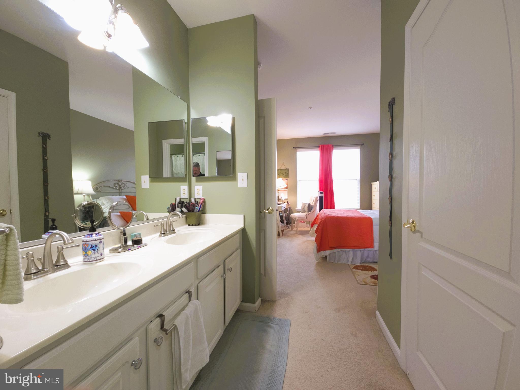 ASHBURN FARM - Residential