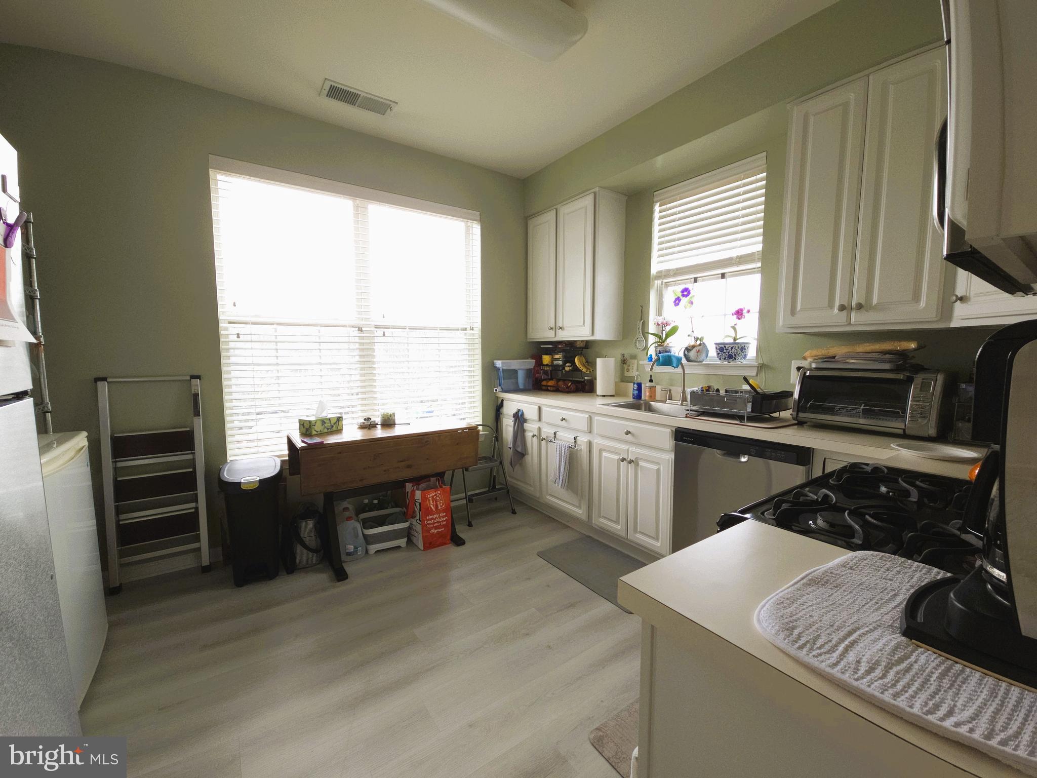 ASHBURN FARM - Residential