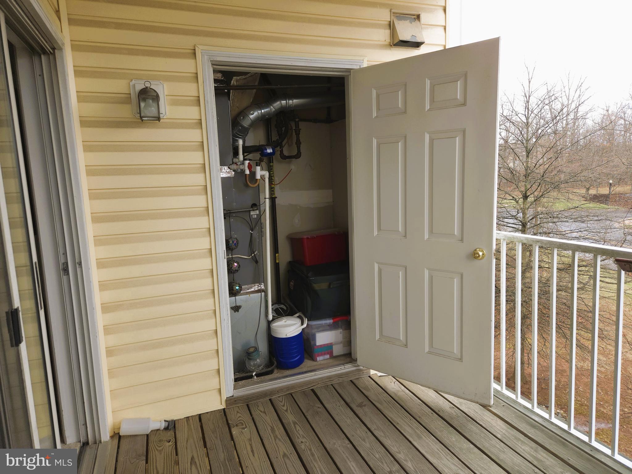 ASHBURN FARM - Residential