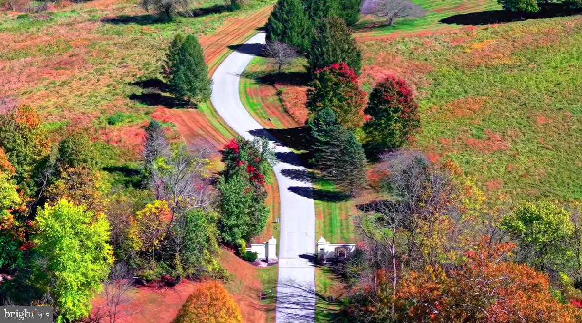 1345 CAROLANNES WAY 1