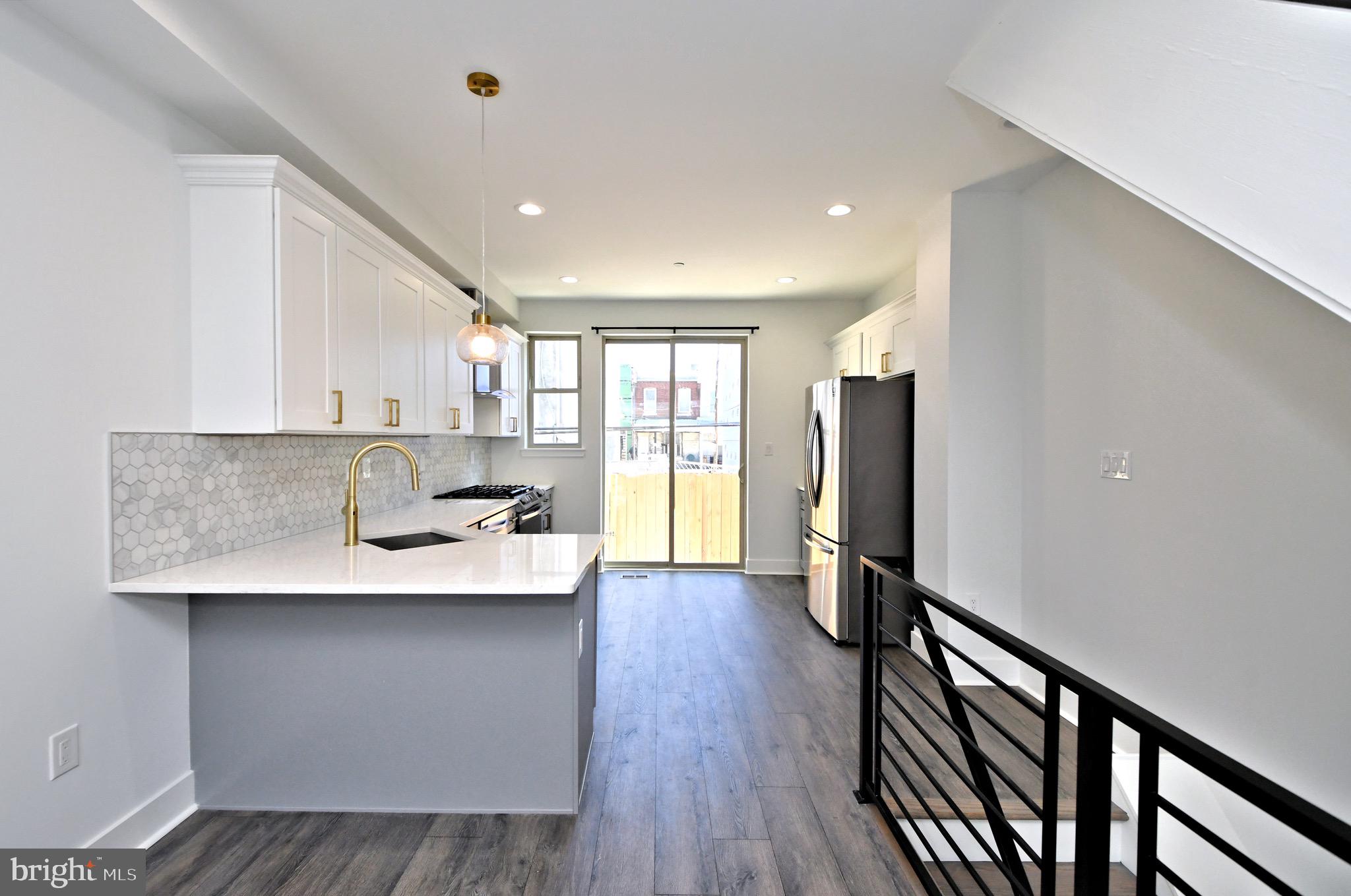 GRAYS FERRY - Residential Lease