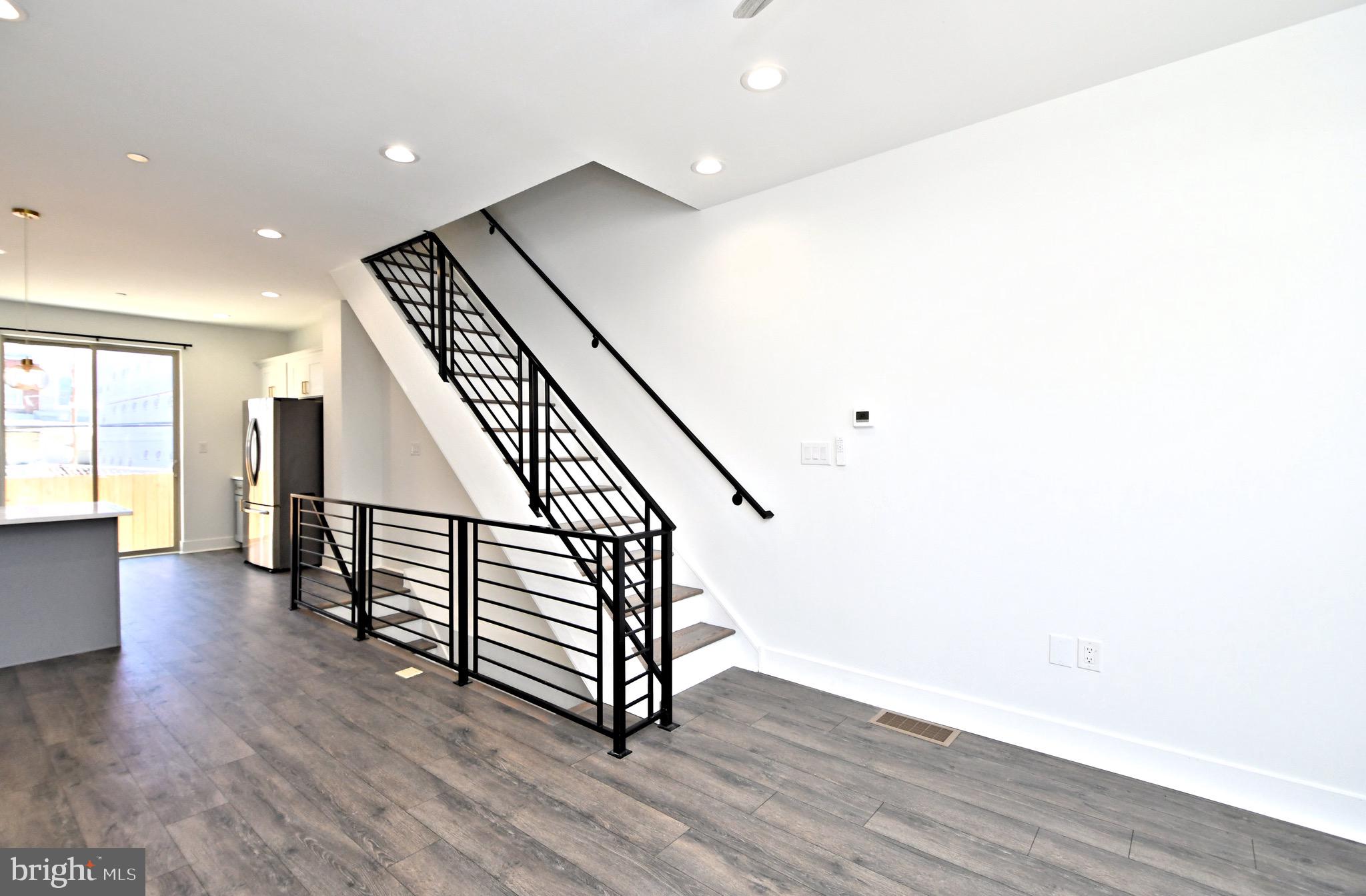 GRAYS FERRY - Residential Lease