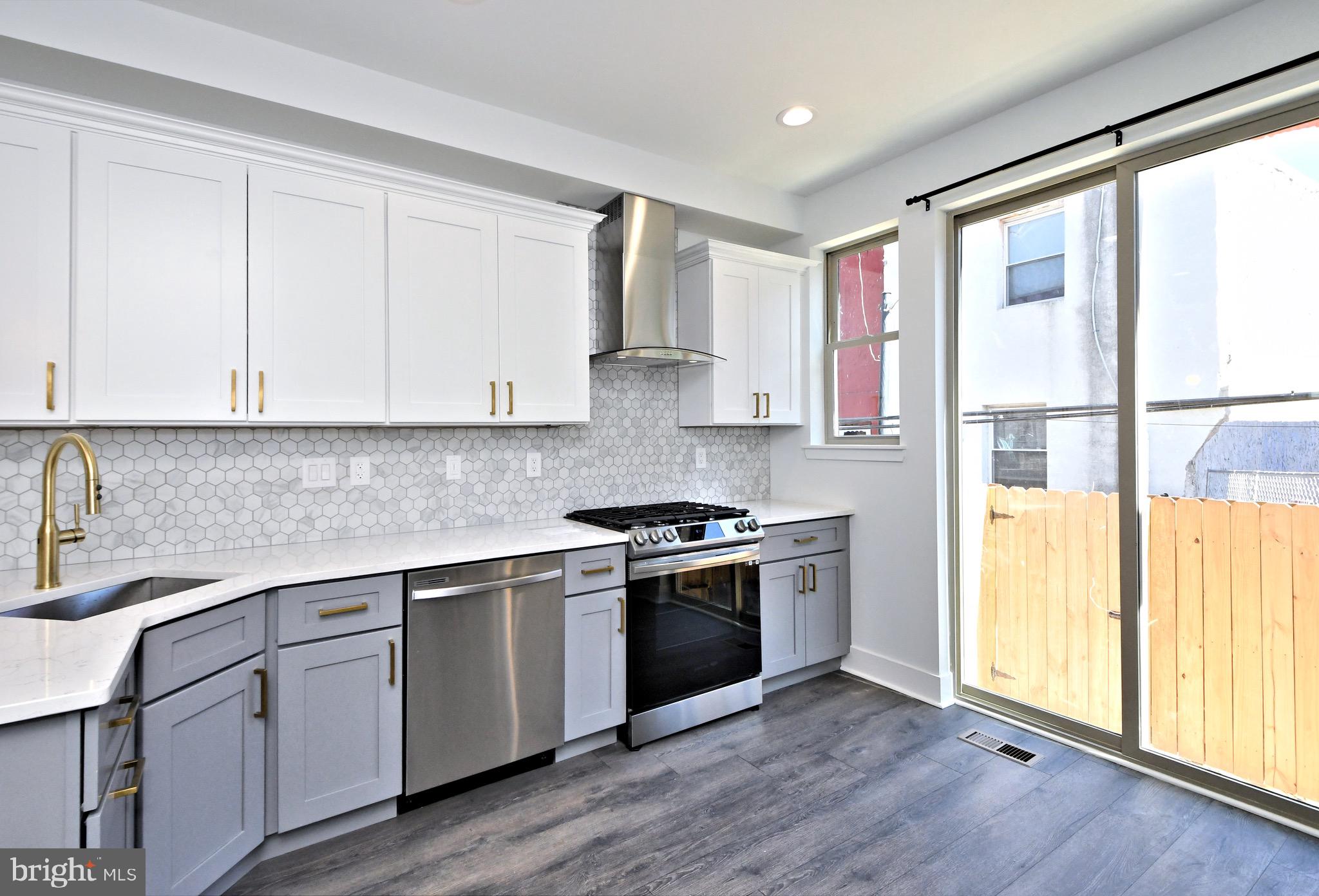 GRAYS FERRY - Residential Lease